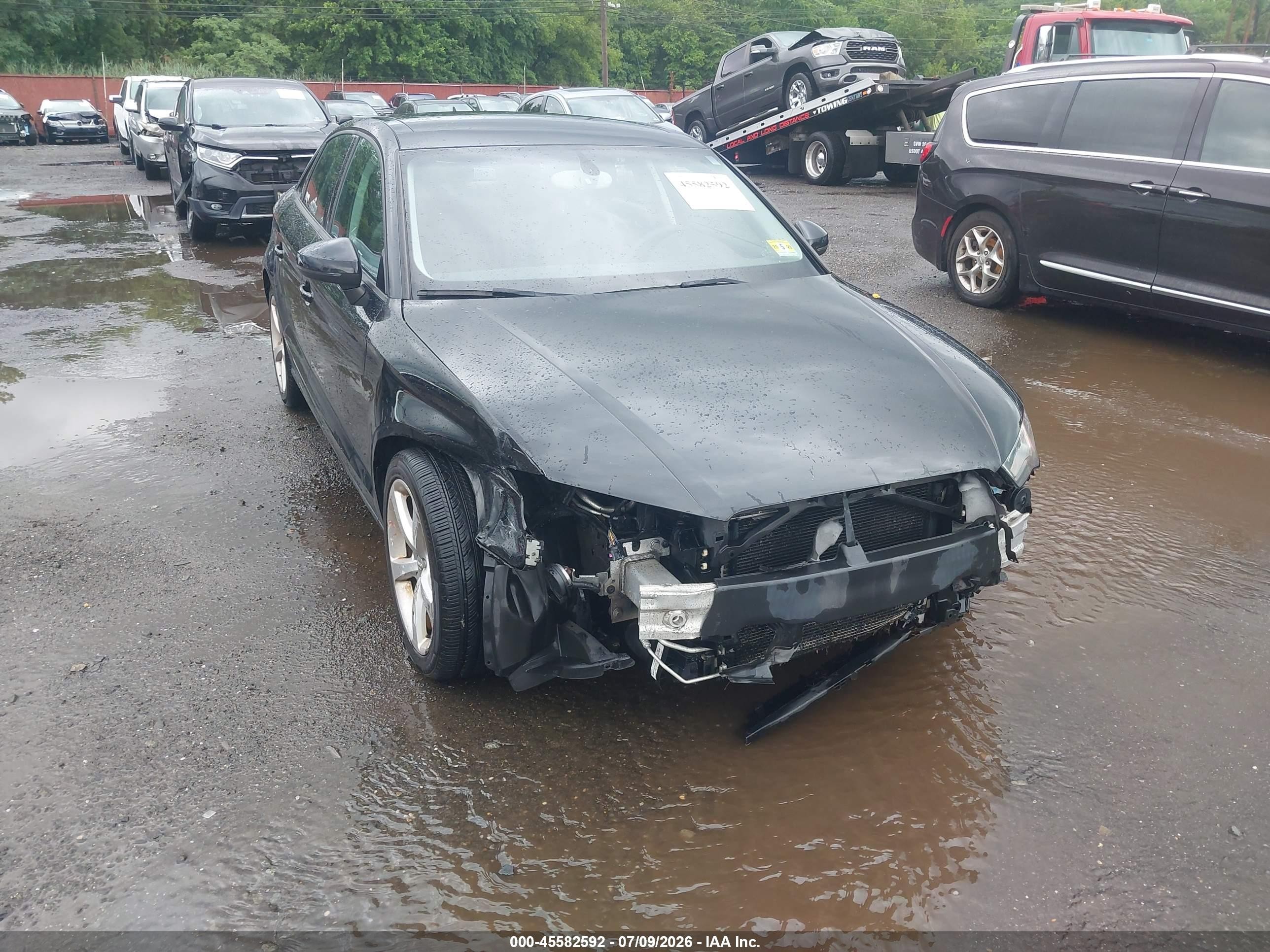 2015 Audi A3 2.0t Premium Черный vin: WAUBFGFF8F1124545
