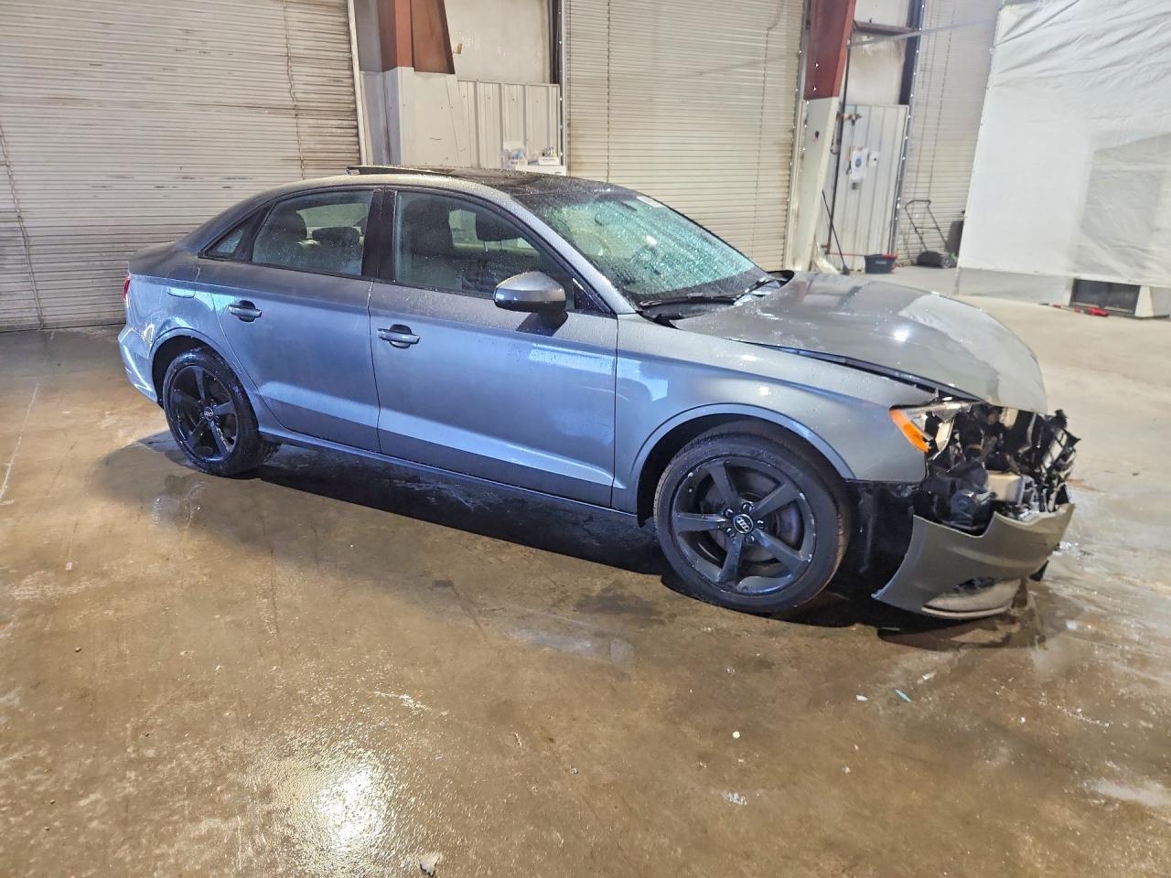 2015 Audi A3 Premium Серый vin: WAUBFGFF8F1125257