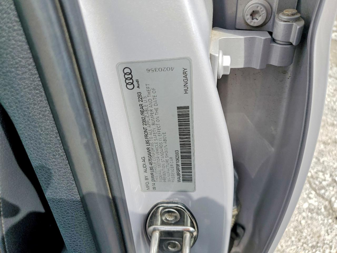 2015 Audi A3 Premium Серебряный vin: WAUBFGFF9F1062993