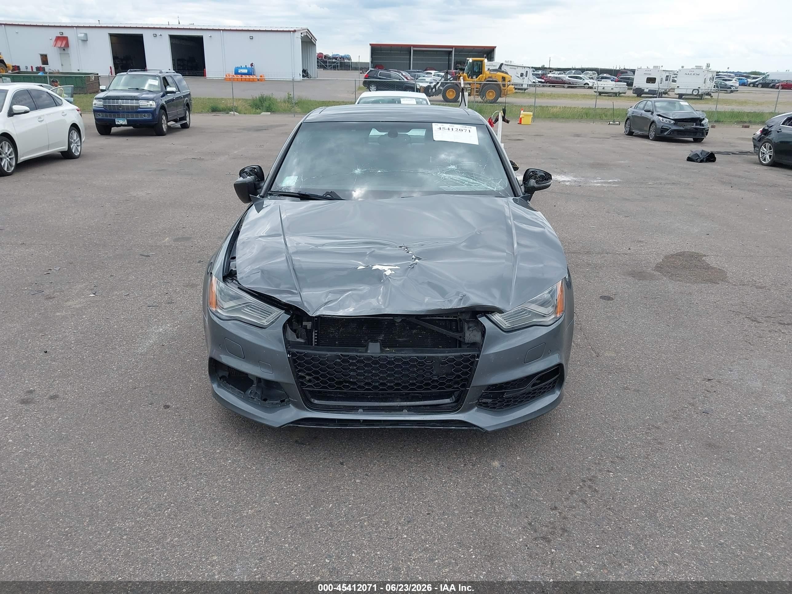2015 Audi S3 2.0t Premium Plus Серый vin: WAUBFGFF9F1069913