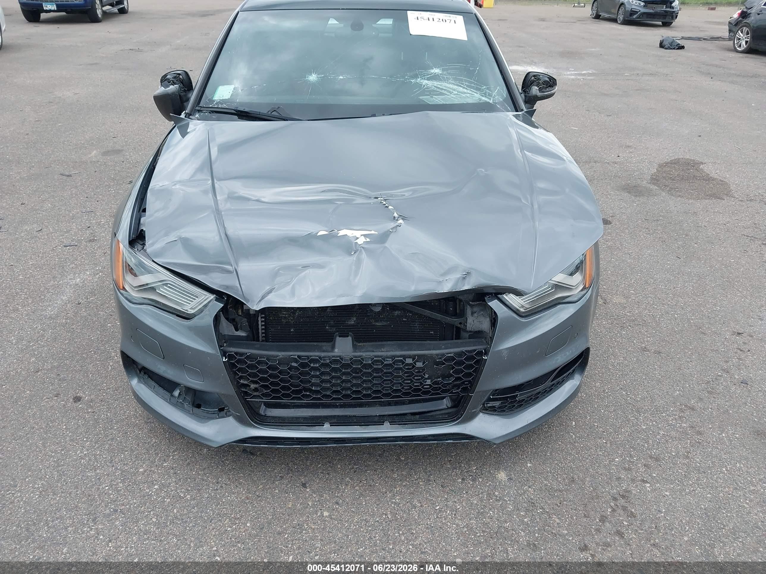 2015 Audi S3 2.0t Premium Plus Серый vin: WAUBFGFF9F1069913