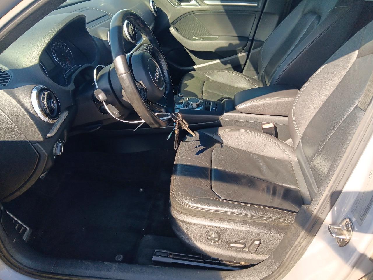 2015 Audi A3 Premium Silver vin: WAUBFGFF9F1070544