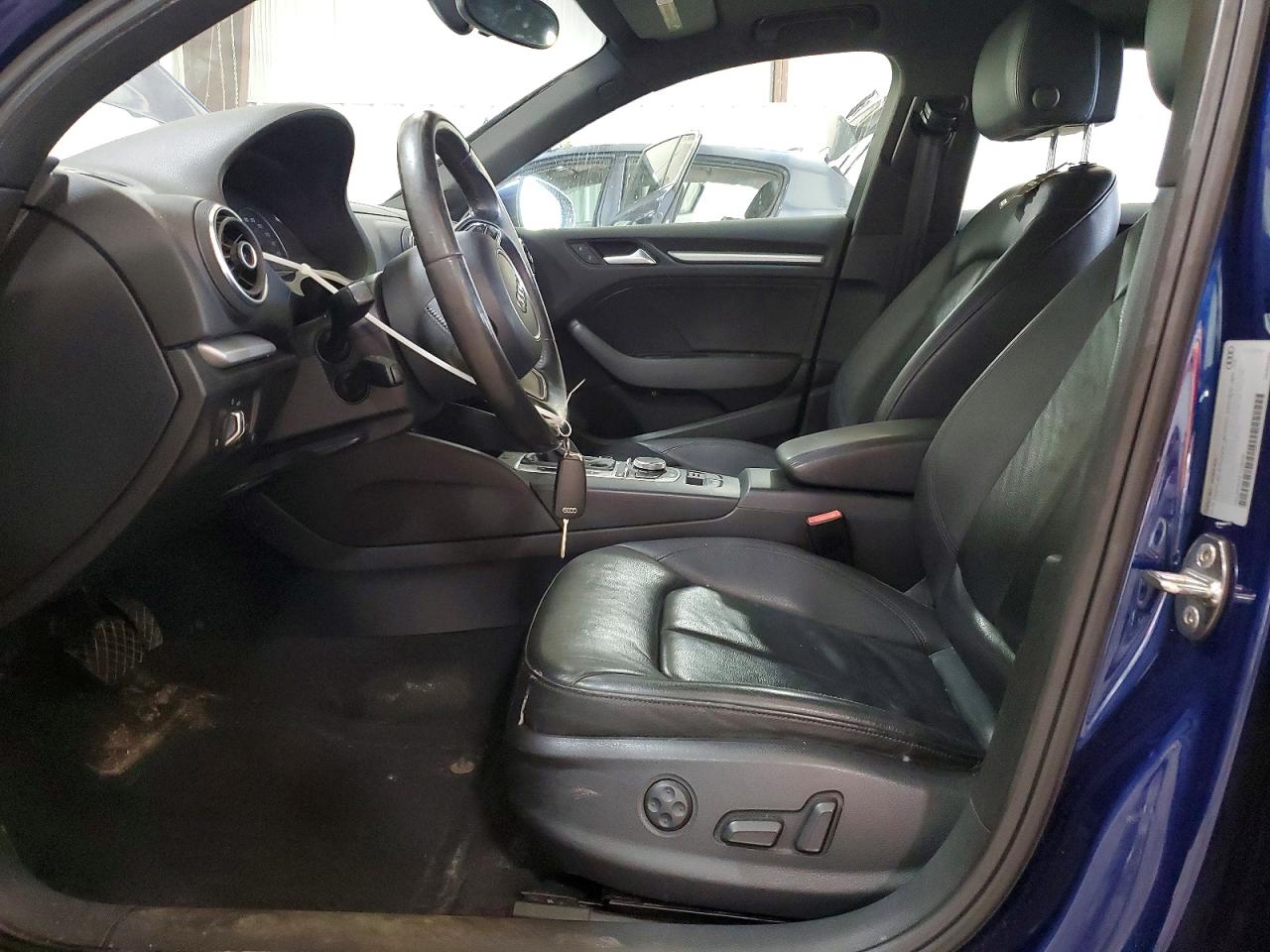2015 Audi A3 Premium Blue vin: WAUBFGFF9F1098540