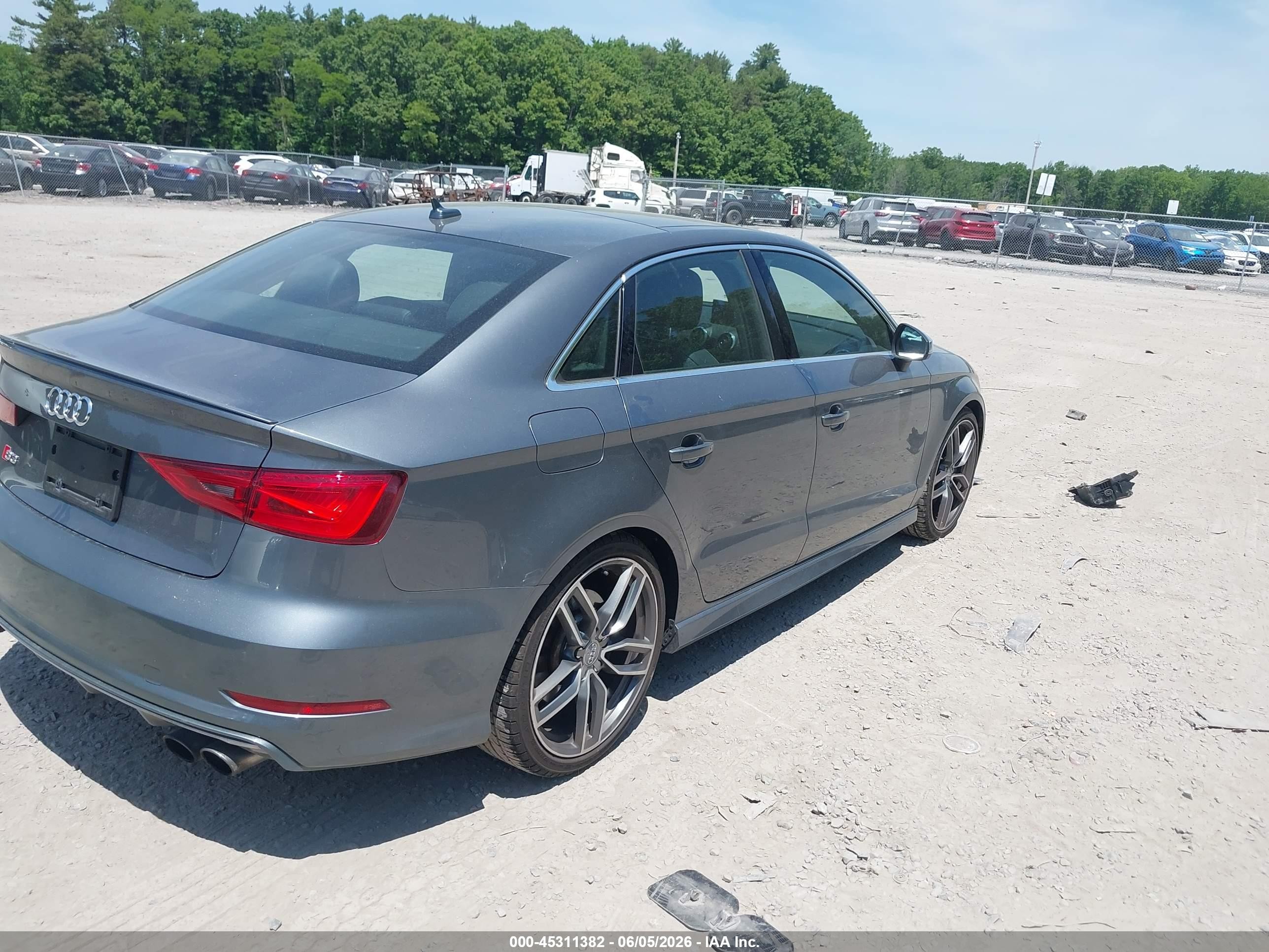 2015 Audi S3 2.0t Premium Plus Gray vin: WAUBFGFFXF1081469