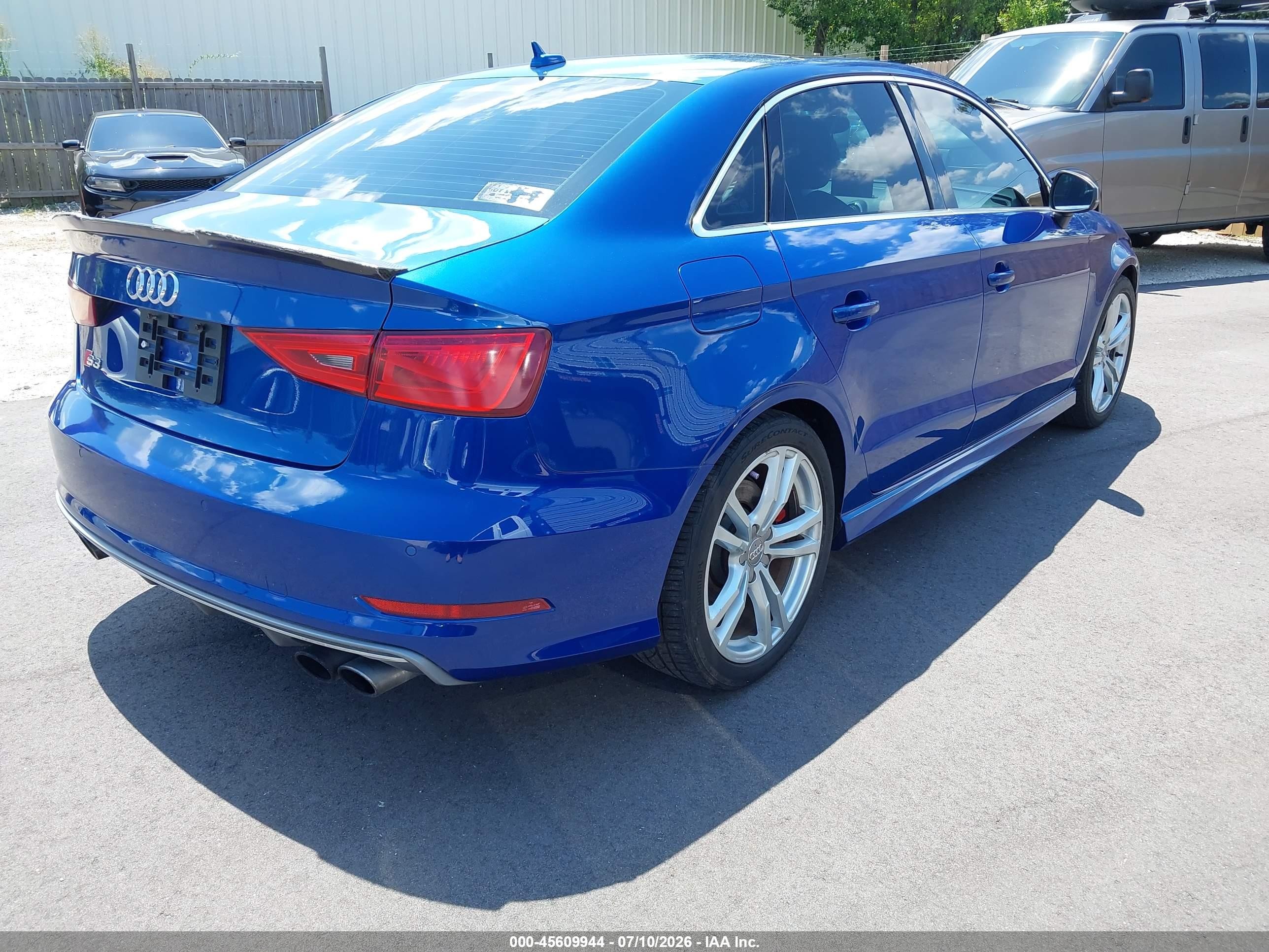 2015 Audi S3 2.0t Premium Plus Blue vin: WAUBFGFFXF1108539