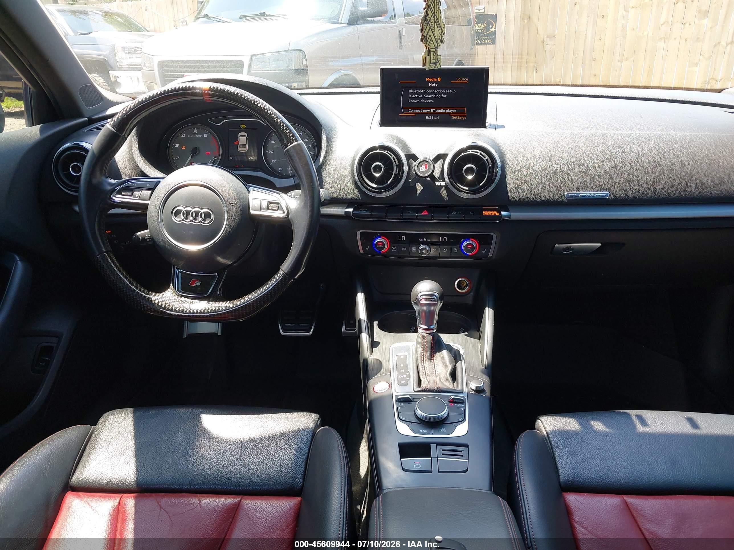 2015 Audi S3 2.0t Premium Plus Blue vin: WAUBFGFFXF1108539