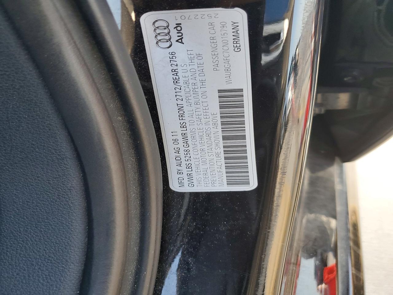 2012 Audi A6 3.0 Quattro Black vin: WAUBGAFC7CN015790
