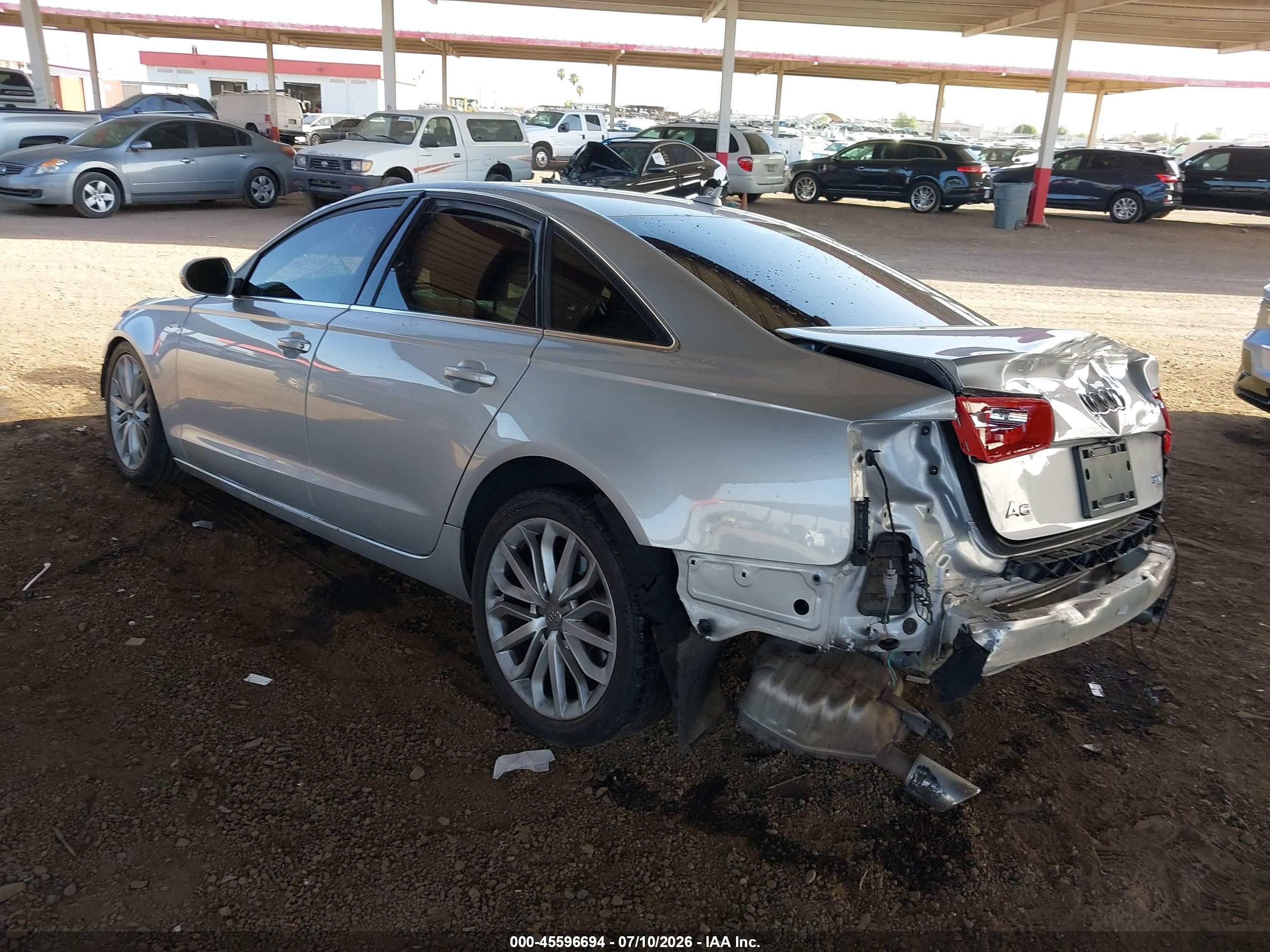 2012 Audi A6 3.0t Premium Plus Серебряный vin: WAUBGAFCXCN007392