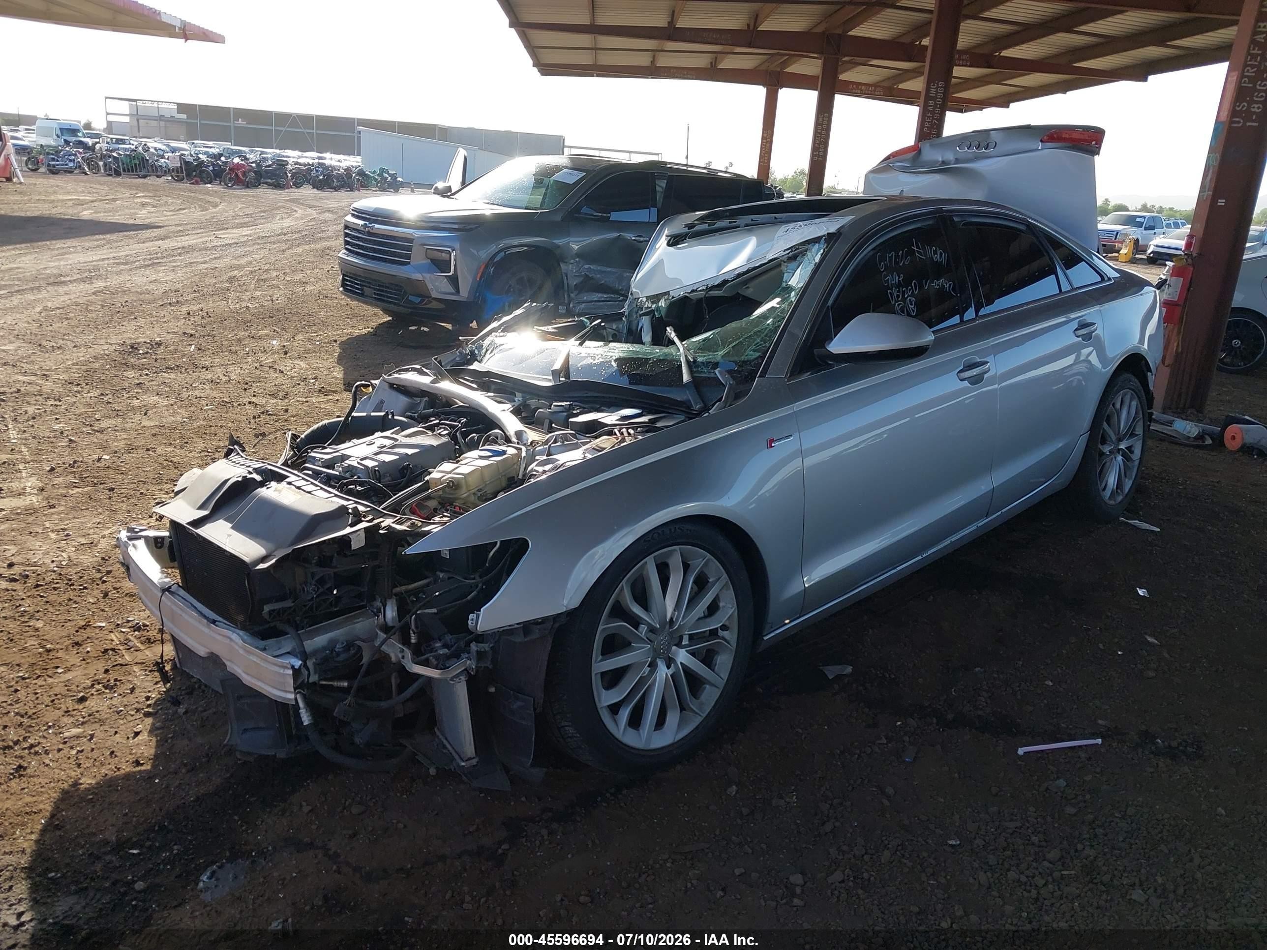 2012 Audi A6 3.0t Premium Plus Серебряный vin: WAUBGAFCXCN007392