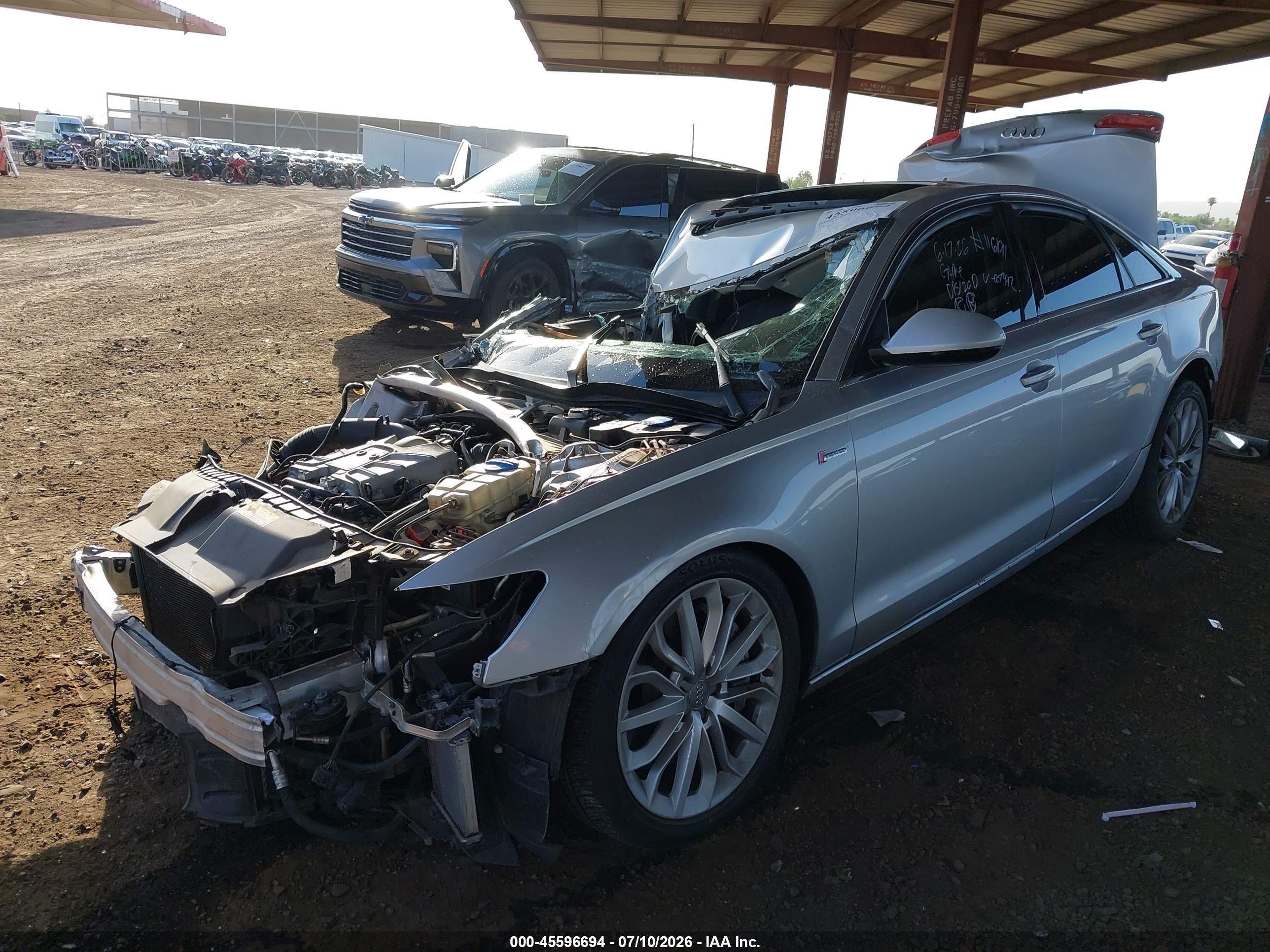 2012 Audi A6 3.0t Premium Plus Серебряный vin: WAUBGAFCXCN007392