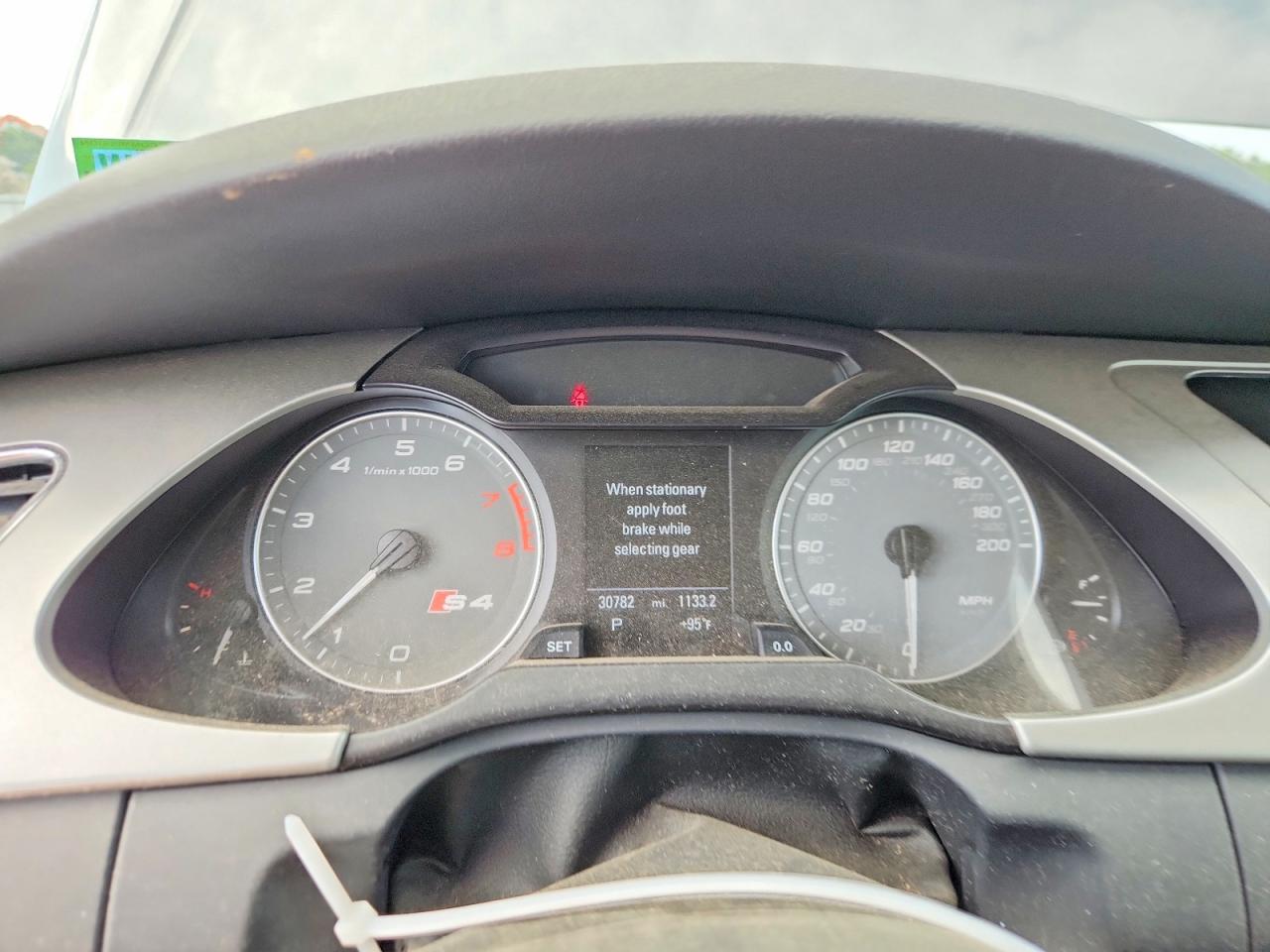 2012 Audi S4 Premium Plus Серый vin: WAUBGAFL0CA043390