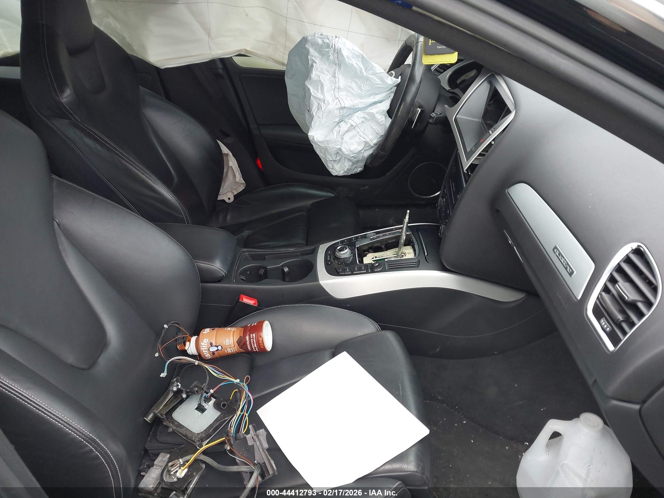 2012 Audi S4 3.0 Premium Plus Черный vin: WAUBGAFL2CA073815