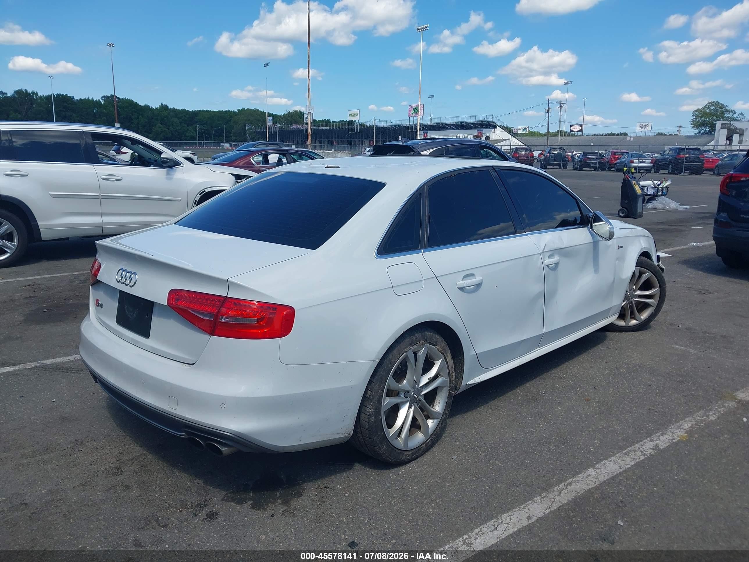 2014 Audi S4 3.0t Premium Plus White vin: WAUBGAFL2EA029557