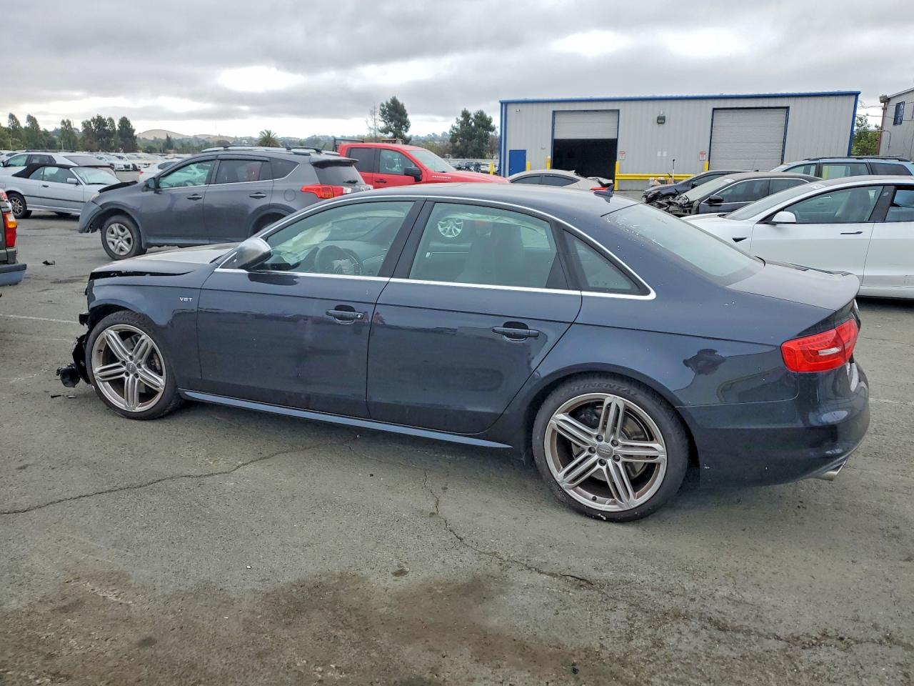 2014 Audi S4 Premium Plus Charcoal vin: WAUBGAFL4EA020617