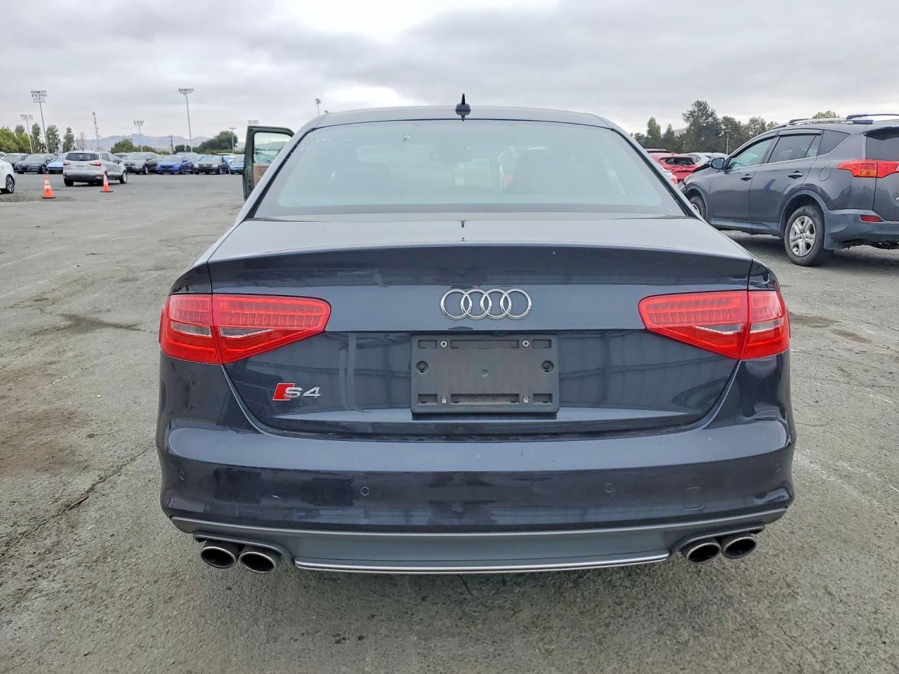 2014 Audi S4 Premium Plus Charcoal vin: WAUBGAFL4EA020617