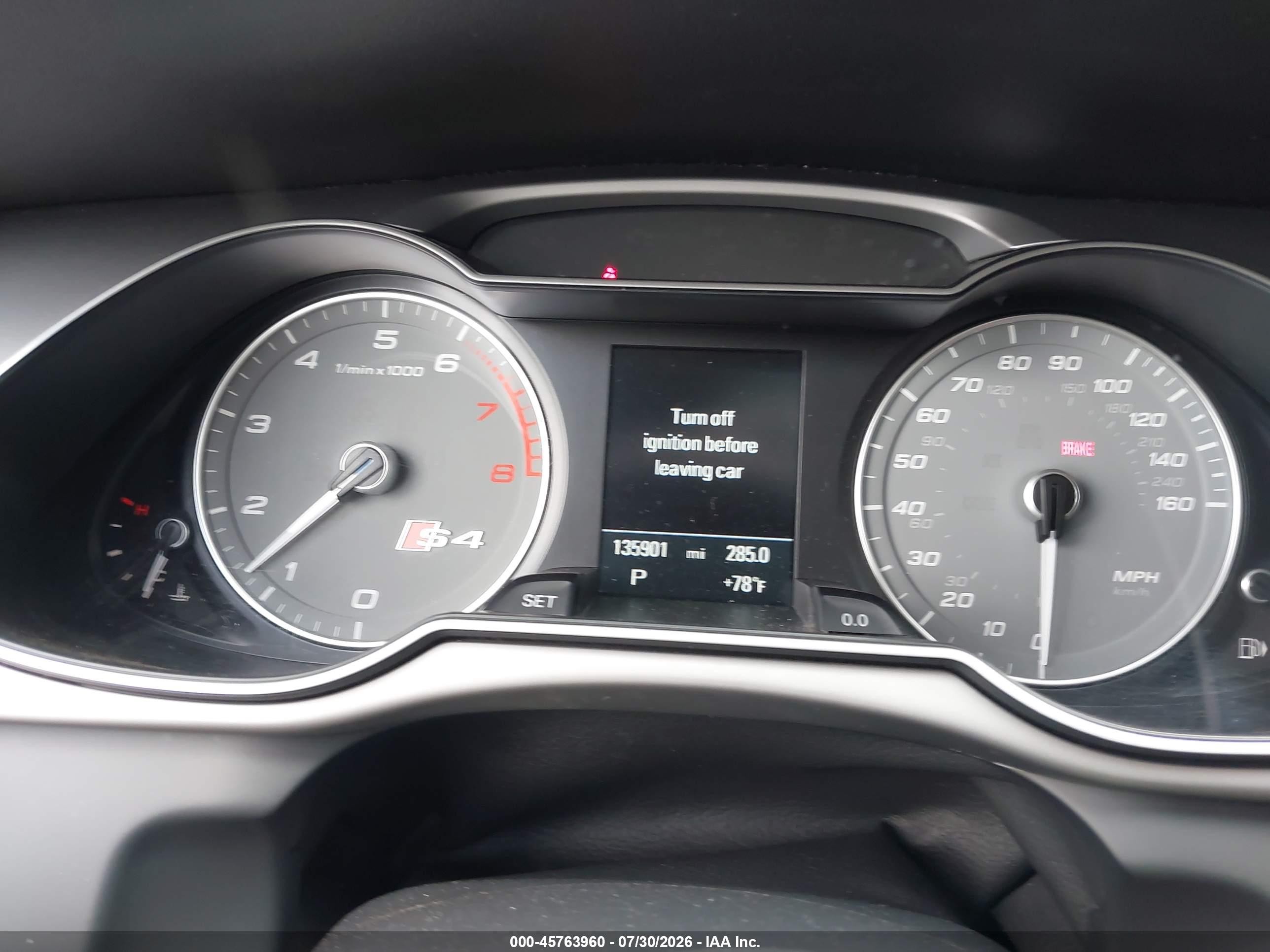 2014 Audi S4 3.0t Premium Plus Белый vin: WAUBGAFL5EA016124