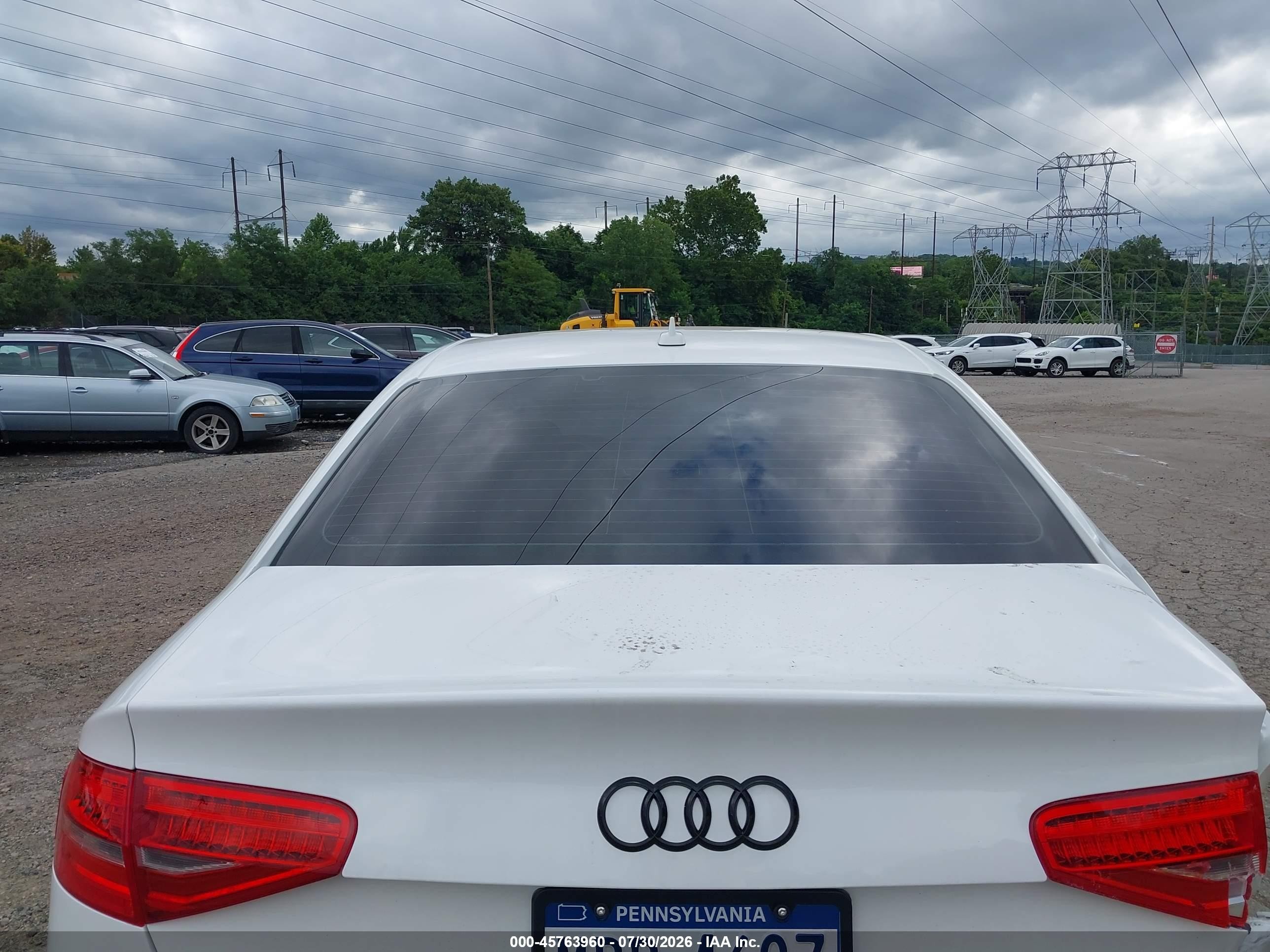 2014 Audi S4 3.0t Premium Plus Белый vin: WAUBGAFL5EA016124