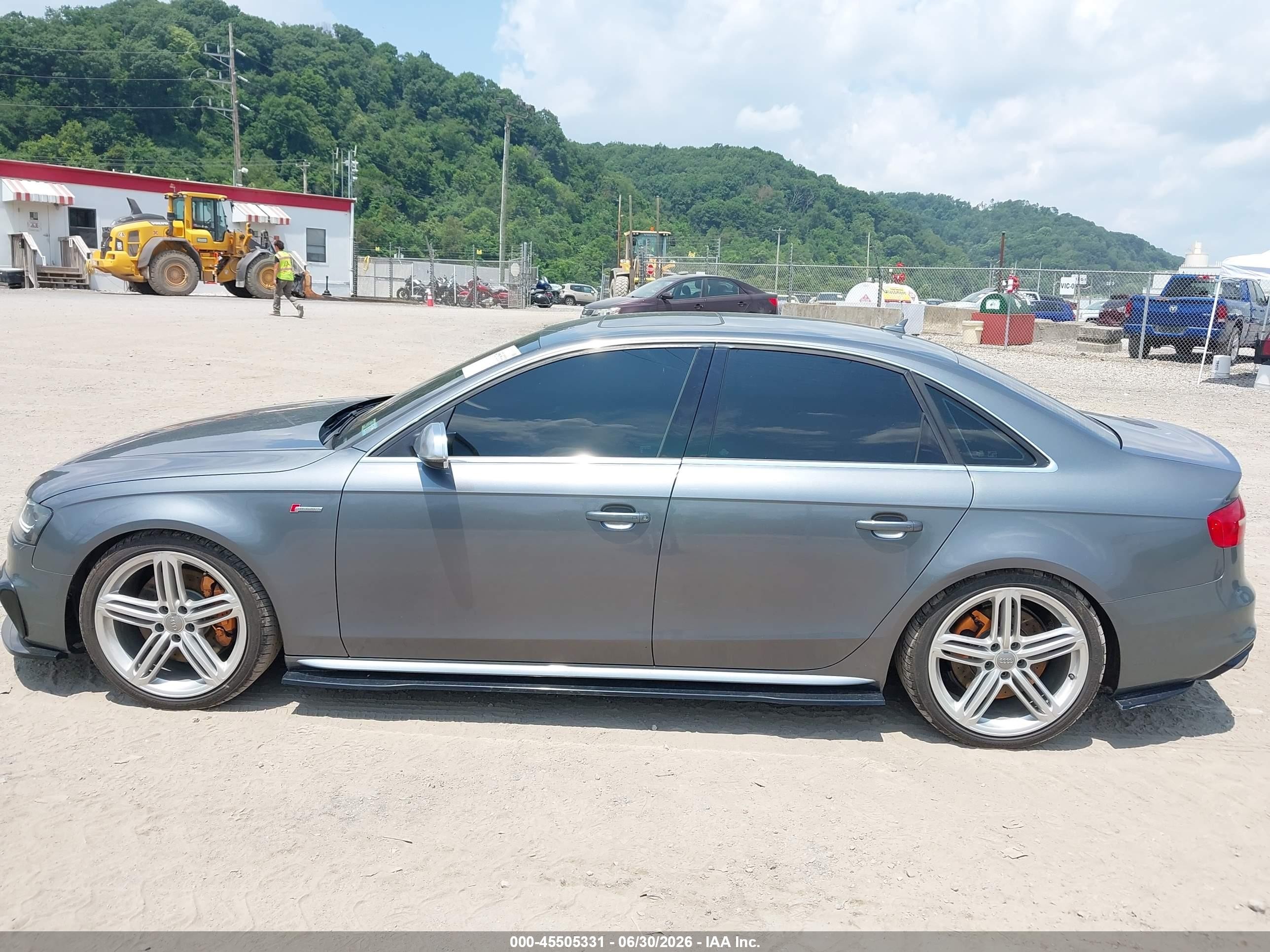 2014 Audi S4 3.0t Premium Plus Gray vin: WAUBGAFL5EA062049