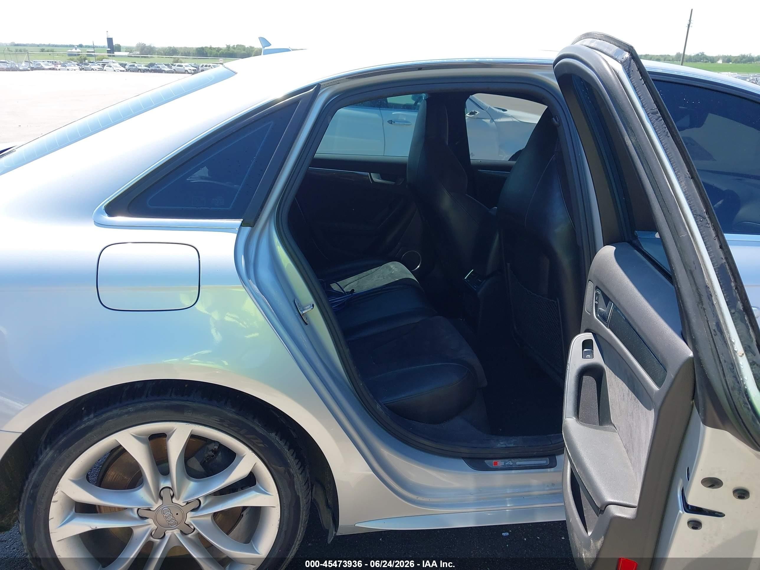 2012 Audi S4 3.0 Premium Plus Silver vin: WAUBGAFL6CA115886