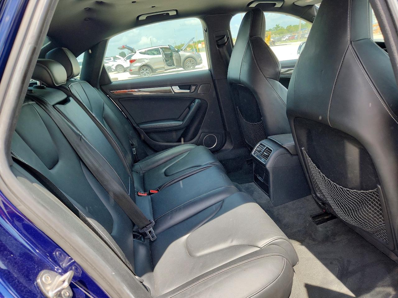 2014 Audi S4 Premium Plus Blue vin: WAUBGAFL6EA017105