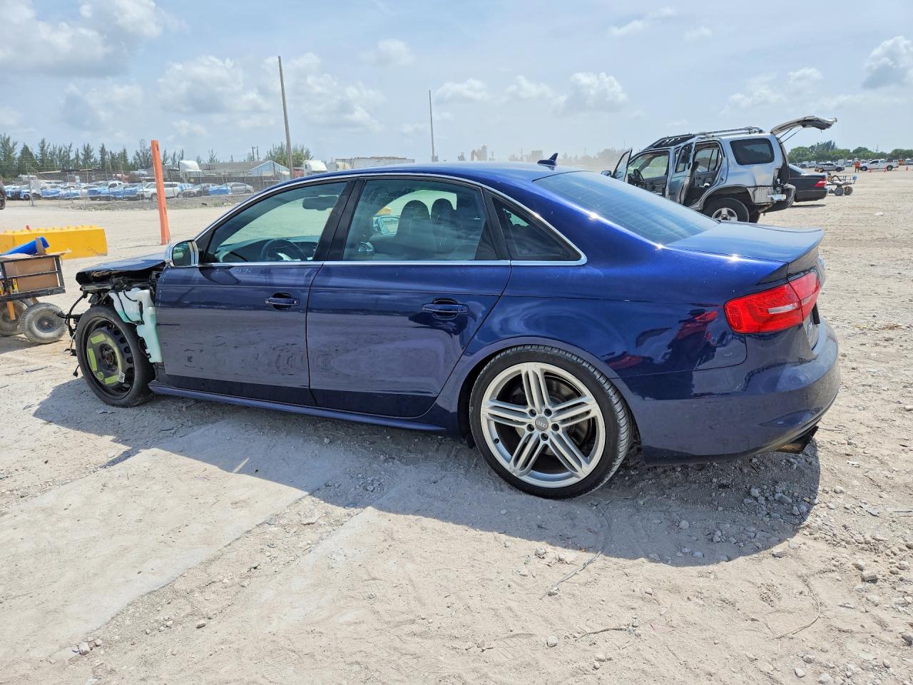 2014 Audi S4 Premium Plus Blue vin: WAUBGAFL6EA017105