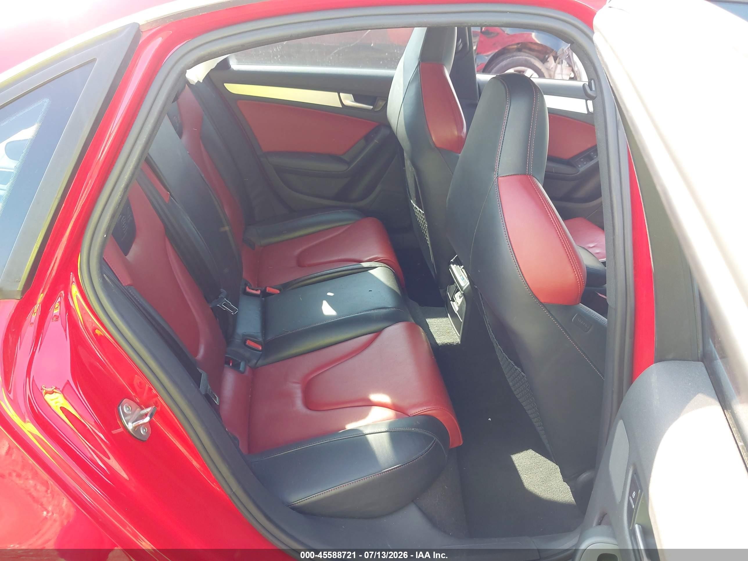 2010 Audi S4 3.0 Premium Plus Red vin: WAUBGAFL7AA125727