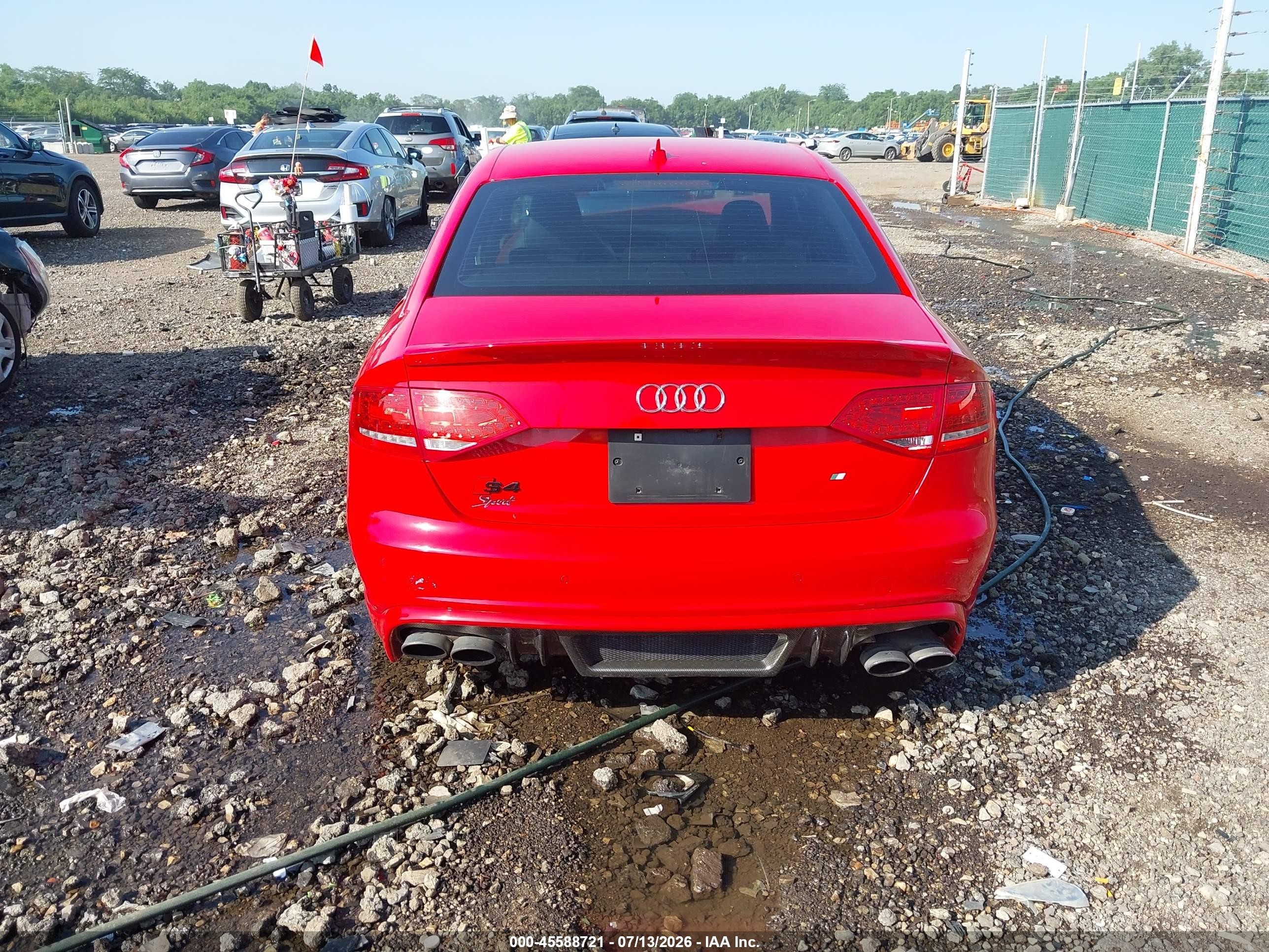 2010 Audi S4 3.0 Premium Plus Red vin: WAUBGAFL7AA125727