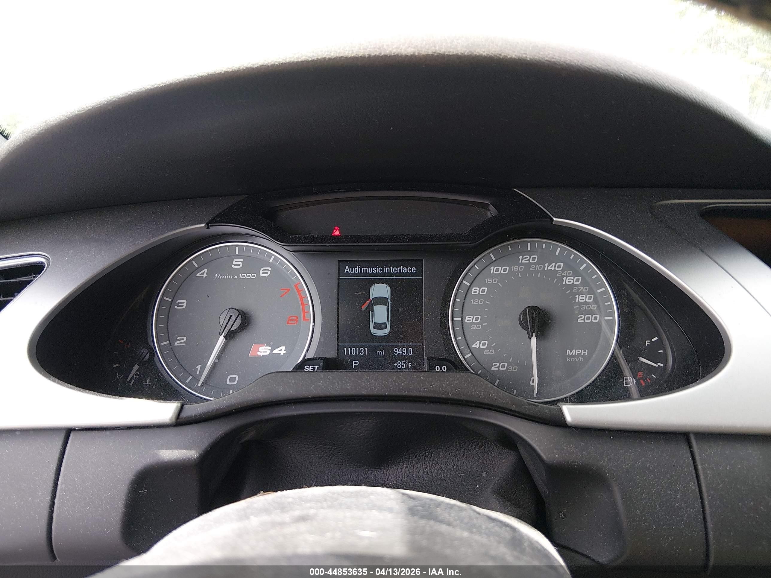 2011 Audi S4 Premium Plus Белый vin: WAUBGAFL7BA072724