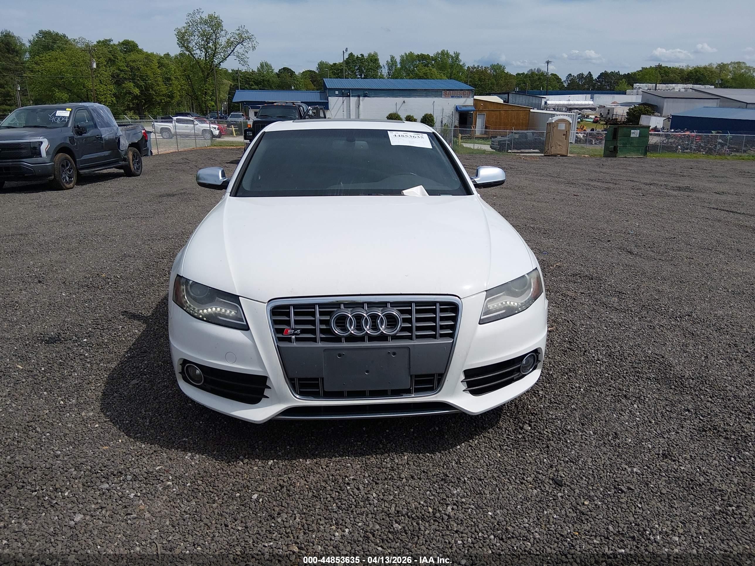 2011 Audi S4 Premium Plus Белый vin: WAUBGAFL7BA072724
