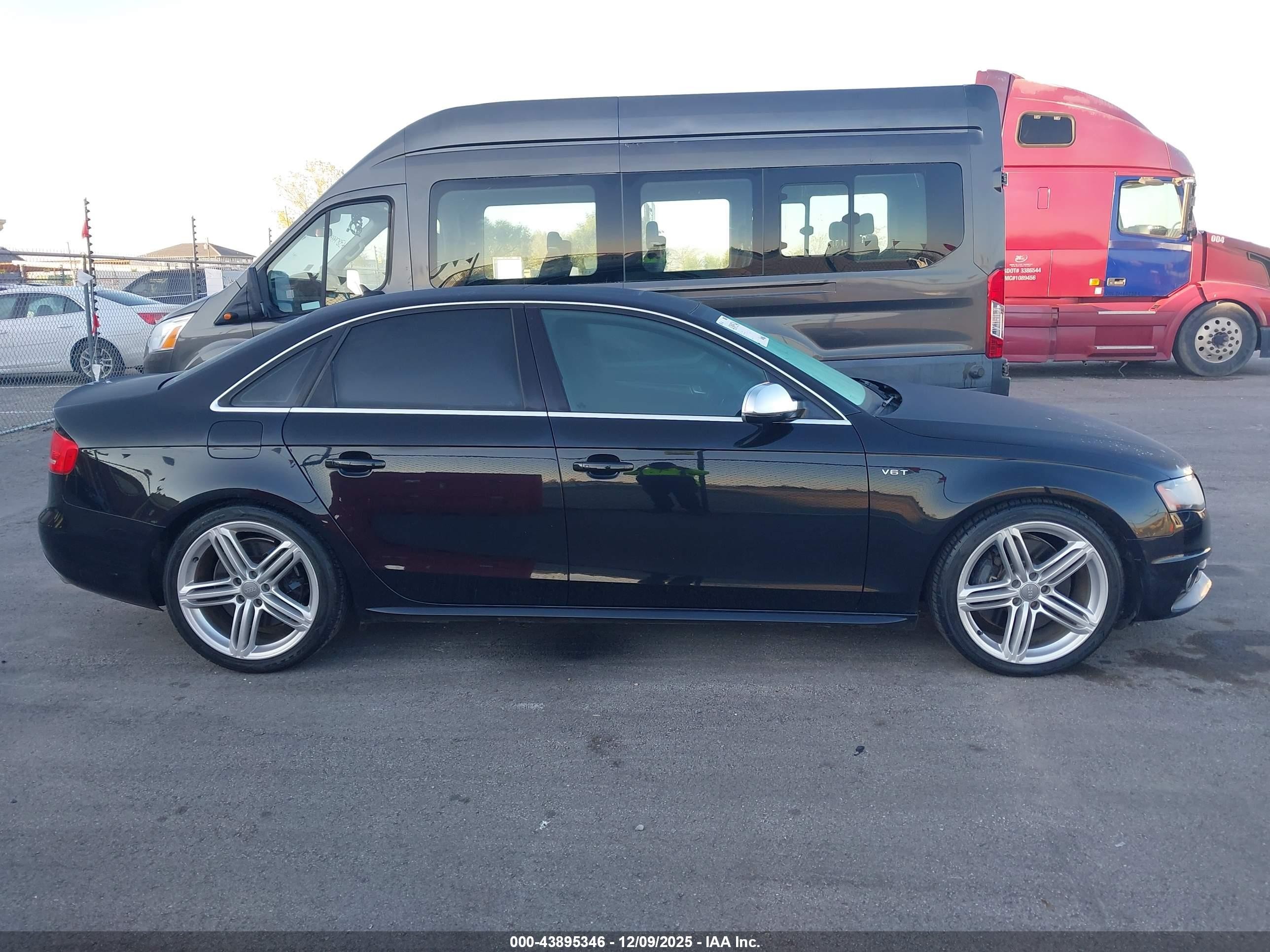2012 Audi S4 3.0 Premium Plus Black vin: WAUBGAFL7CA009950