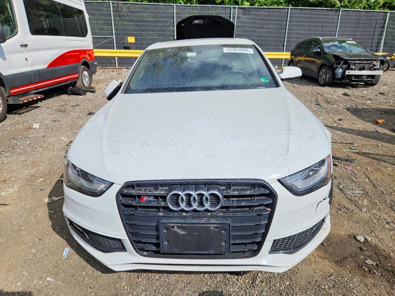 2014 Audi S4 Premium Plus Белый vin: WAUBGAFL7EA075482