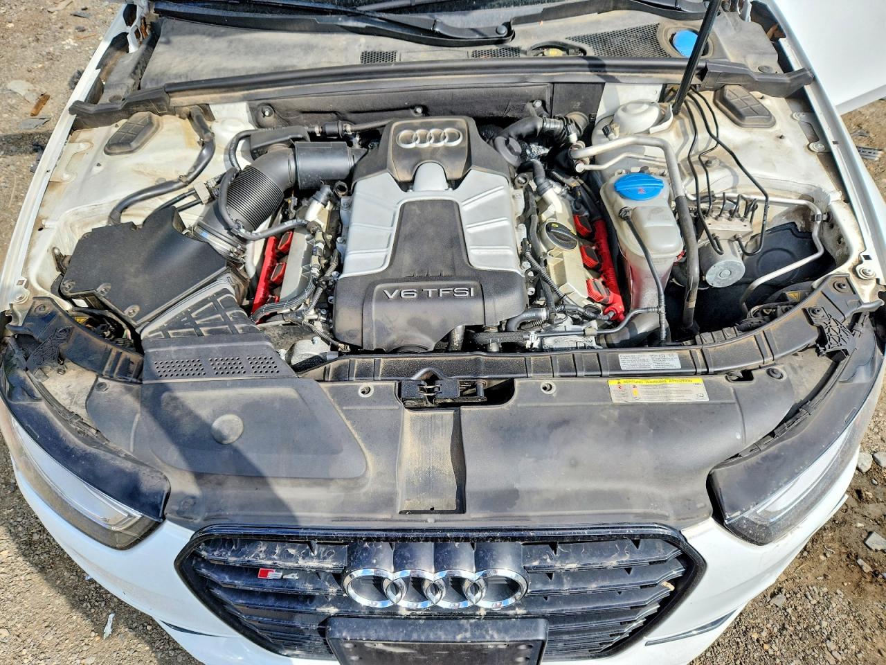 2014 Audi S4 Premium Plus Белый vin: WAUBGAFL7EA075482