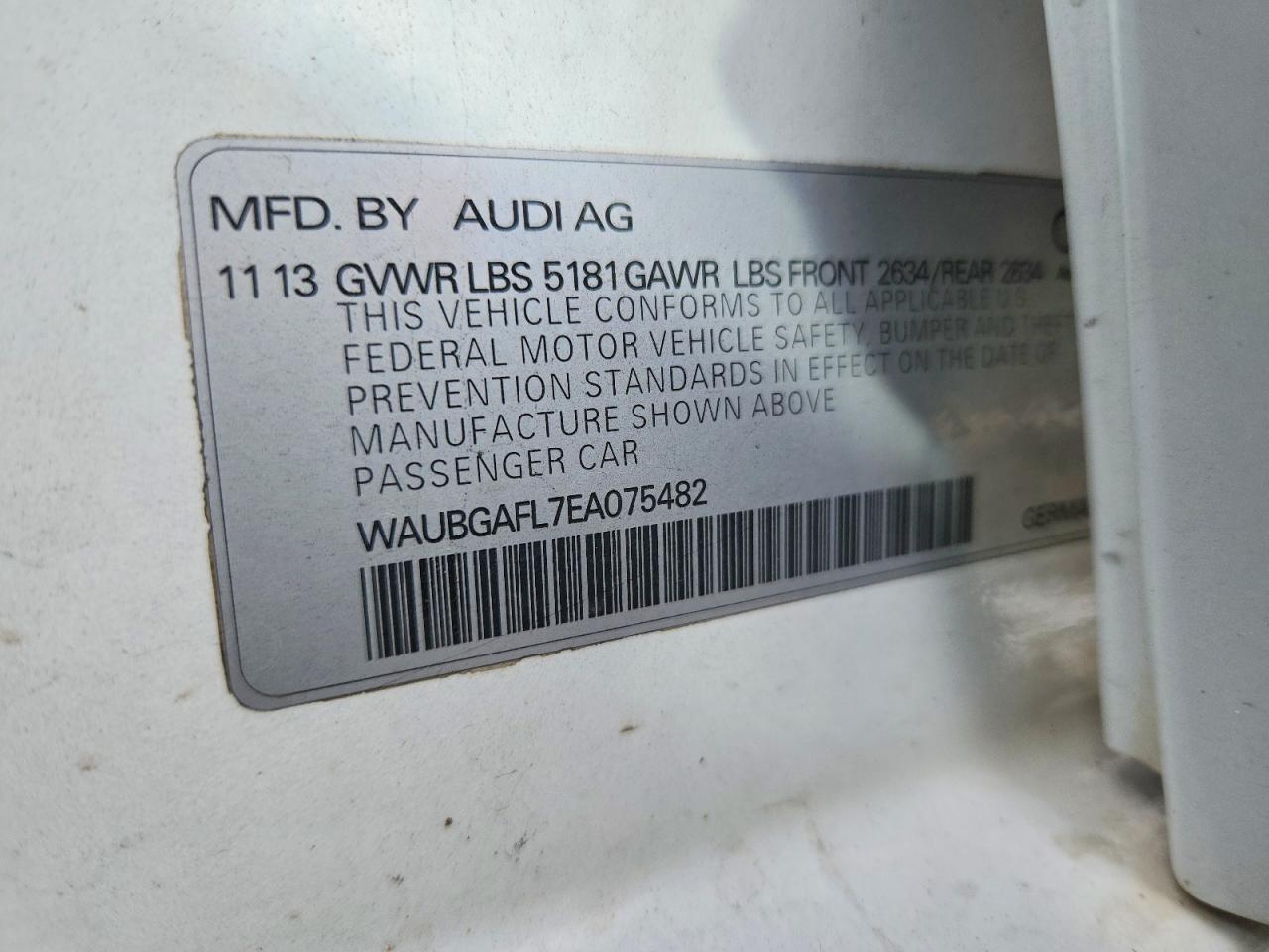 2014 Audi S4 Premium Plus Белый vin: WAUBGAFL7EA075482