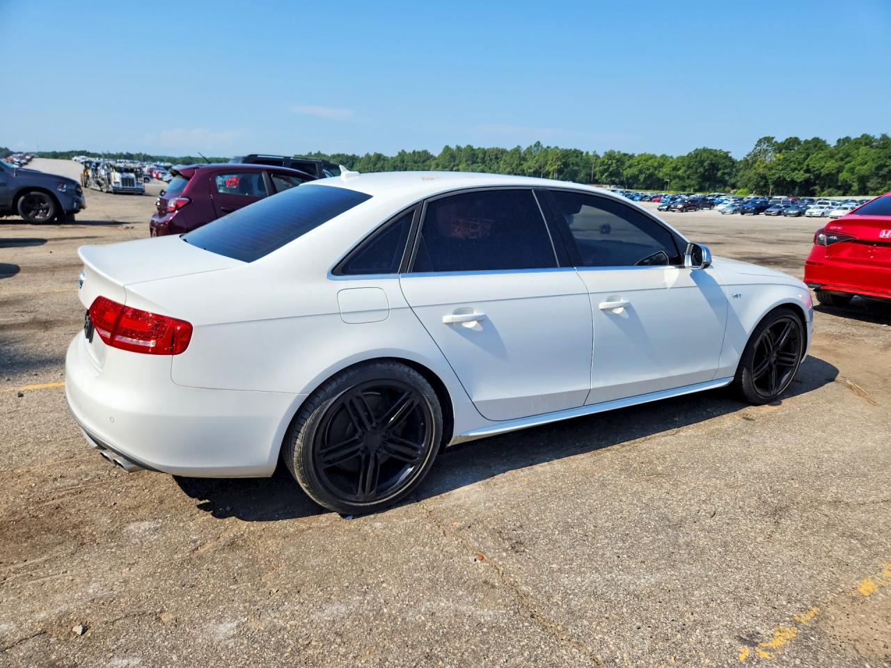 2011 Audi S4 Premium Plus White vin: WAUBGAFL8BA045564