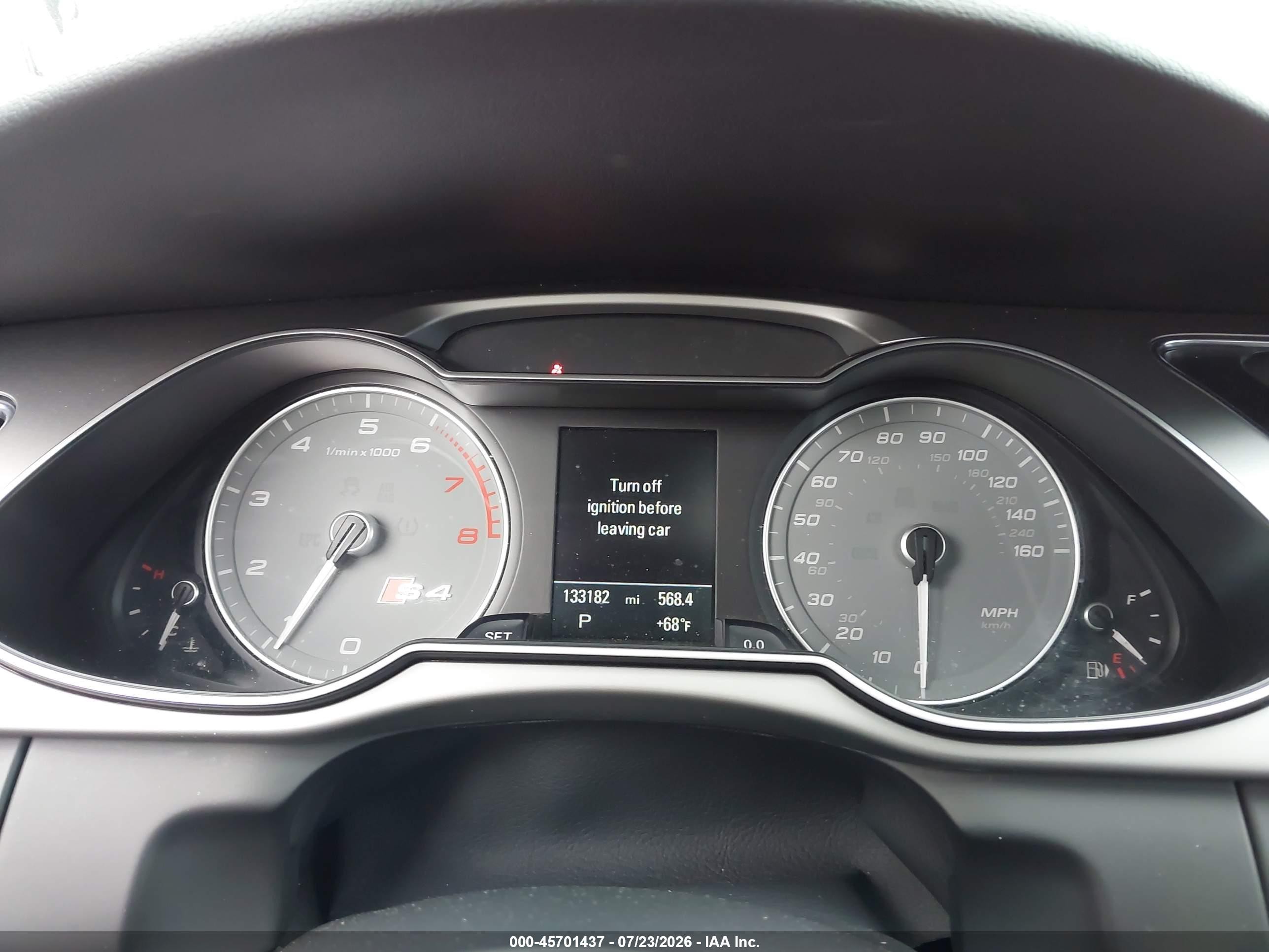 2014 Audi S4 3.0t Premium Plus Red vin: WAUBGAFL8EA150769