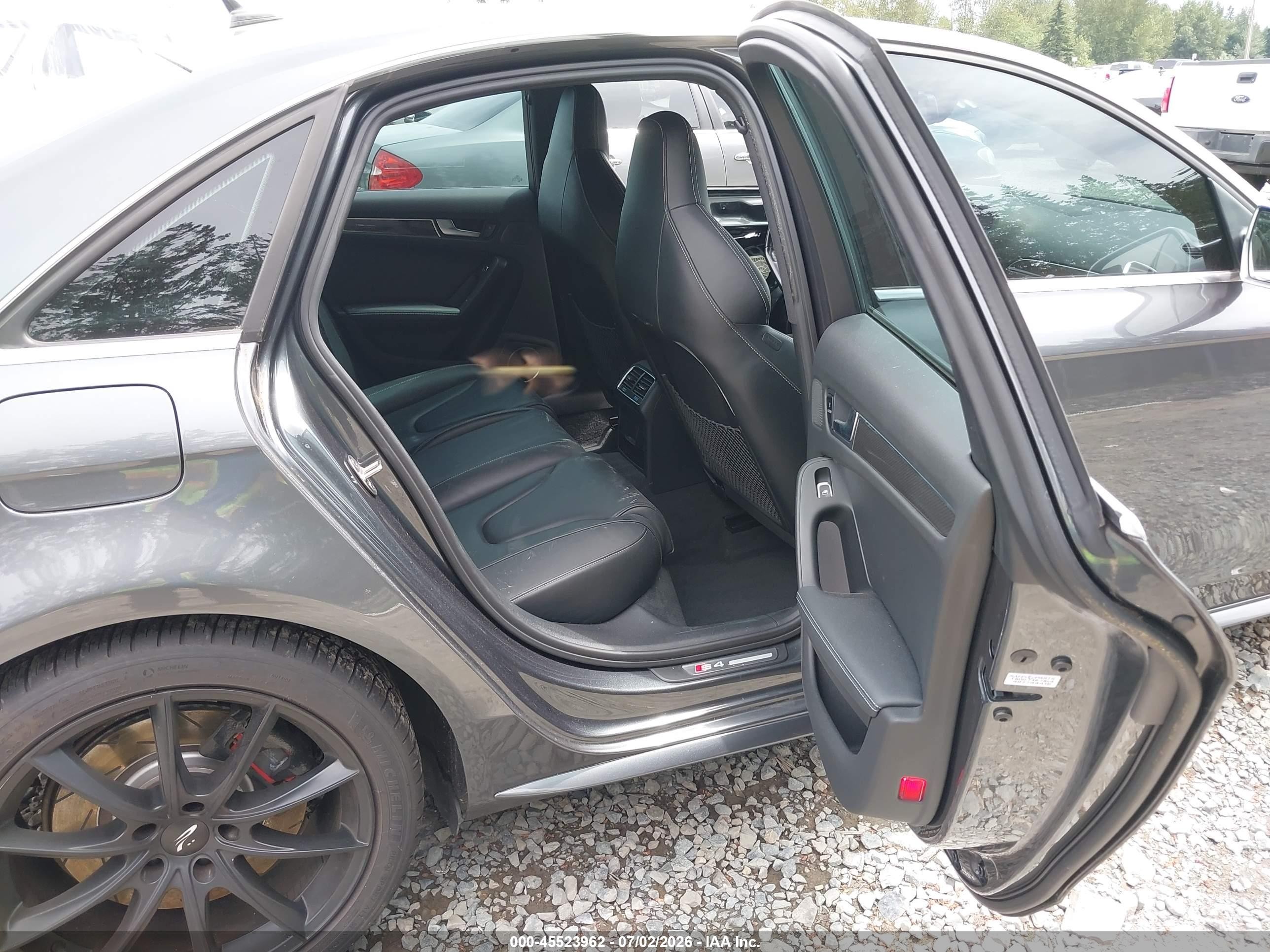 2015 Audi S4 3.0t Premium Plus Серый vin: WAUBGAFL8FA105509