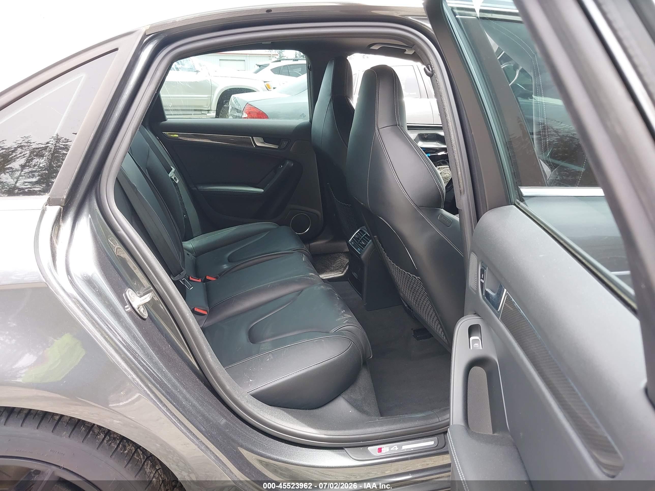 2015 Audi S4 3.0t Premium Plus Серый vin: WAUBGAFL8FA105509