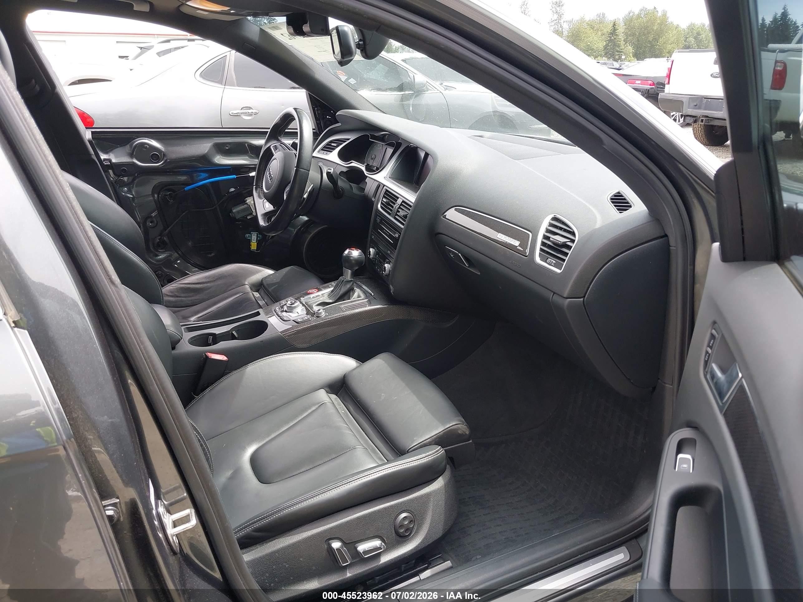 2015 Audi S4 3.0t Premium Plus Серый vin: WAUBGAFL8FA105509