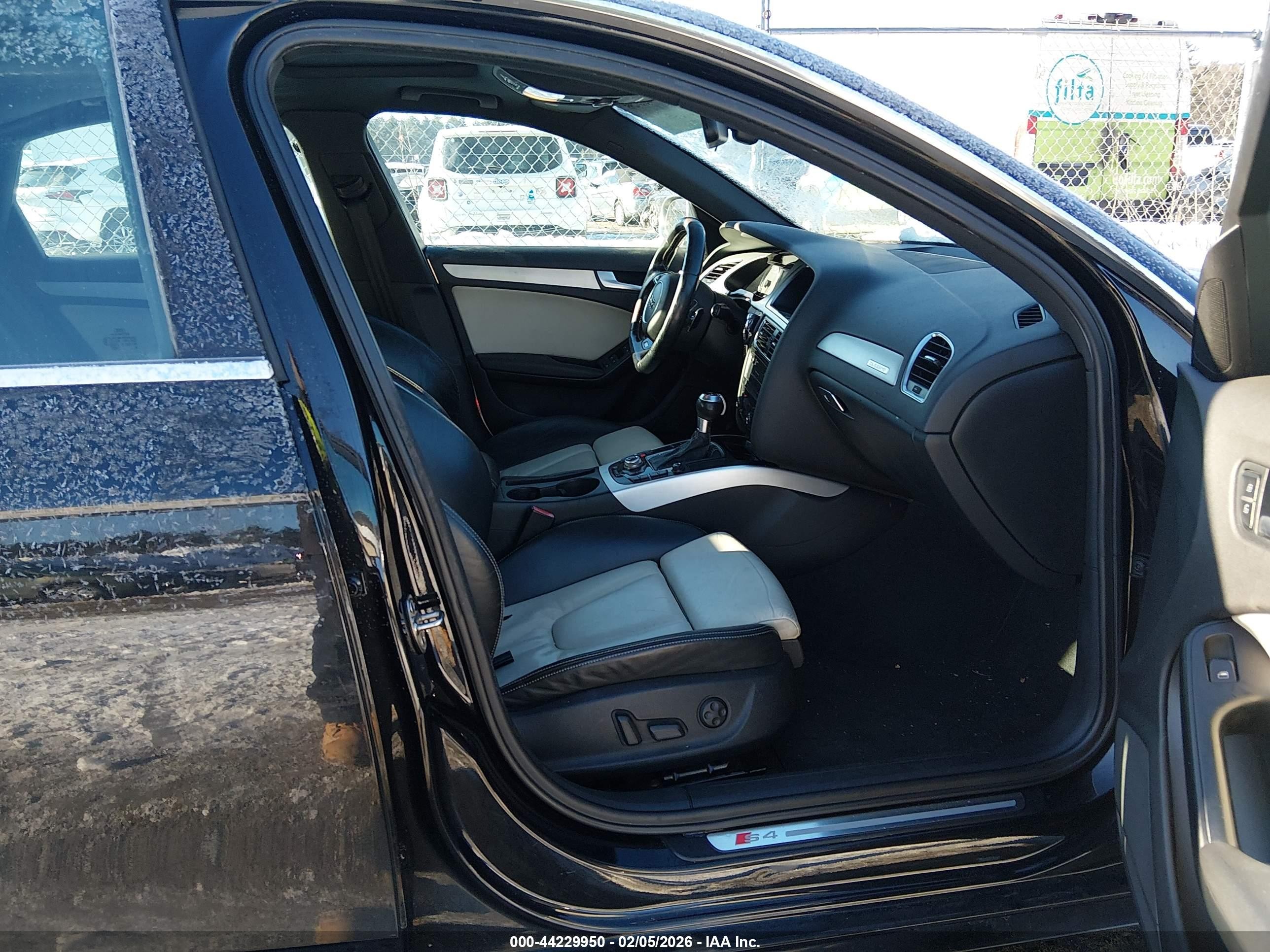 2010 Audi S4 3.0 Premium Plus Black vin: WAUBGAFL9AA020252