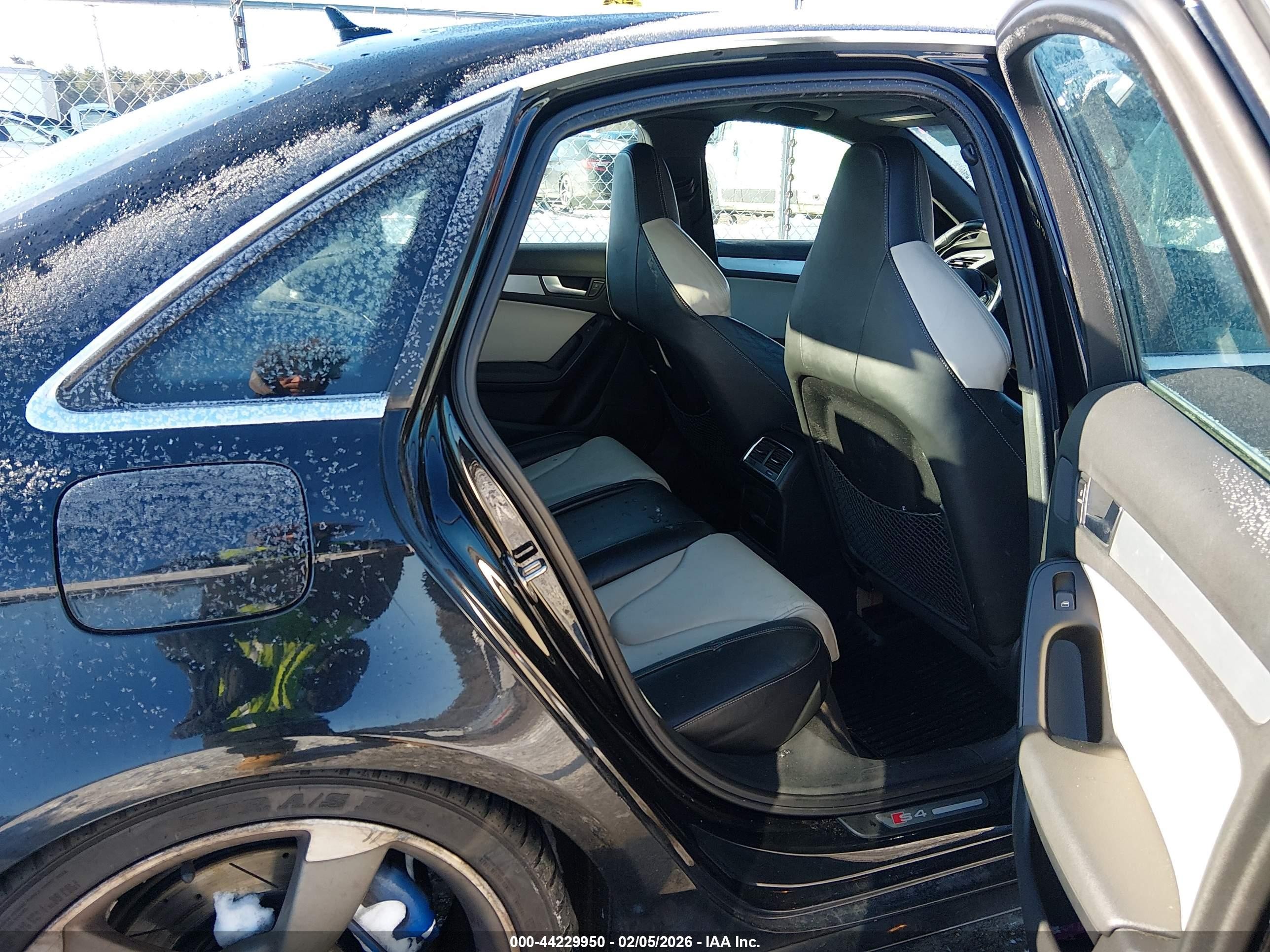 2010 Audi S4 3.0 Premium Plus Black vin: WAUBGAFL9AA020252