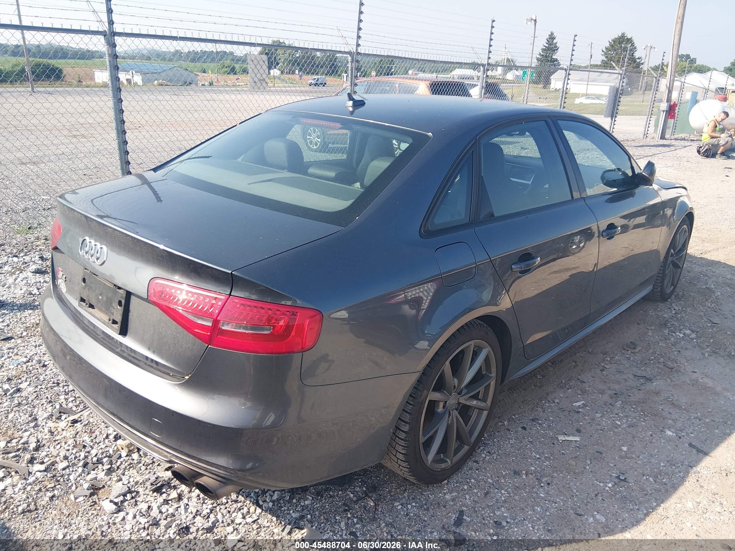 2015 Audi S4 3.0t Premium Plus Серый vin: WAUBGAFL9FA120939