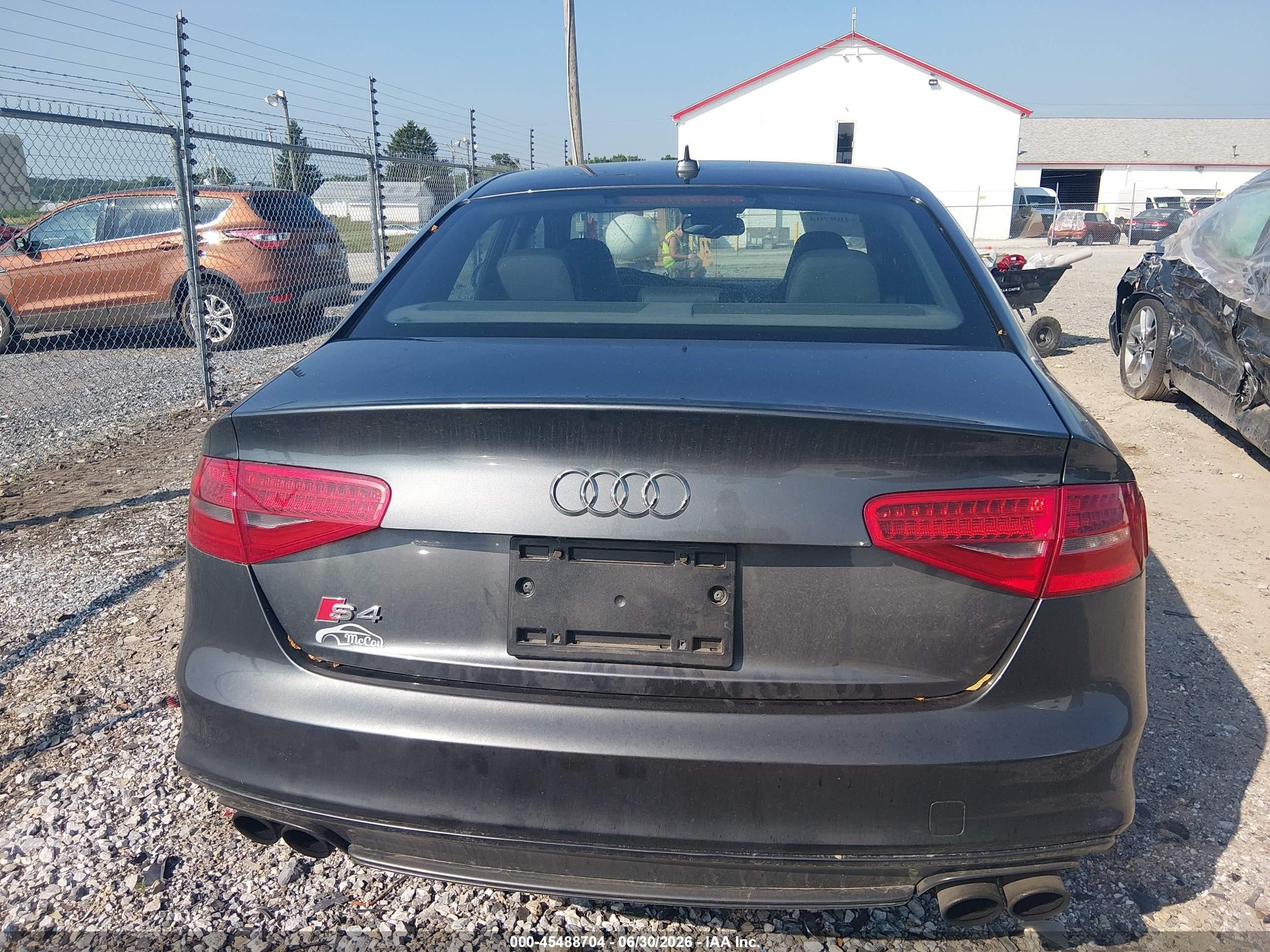 2015 Audi S4 3.0t Premium Plus Серый vin: WAUBGAFL9FA120939