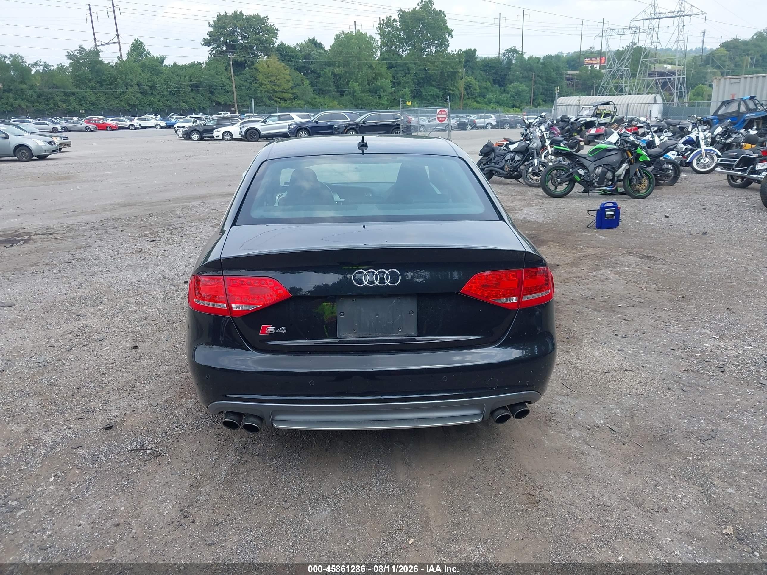 2010 Audi S4 3.0 Premium Plus Black vin: WAUBGAFLXAA019952