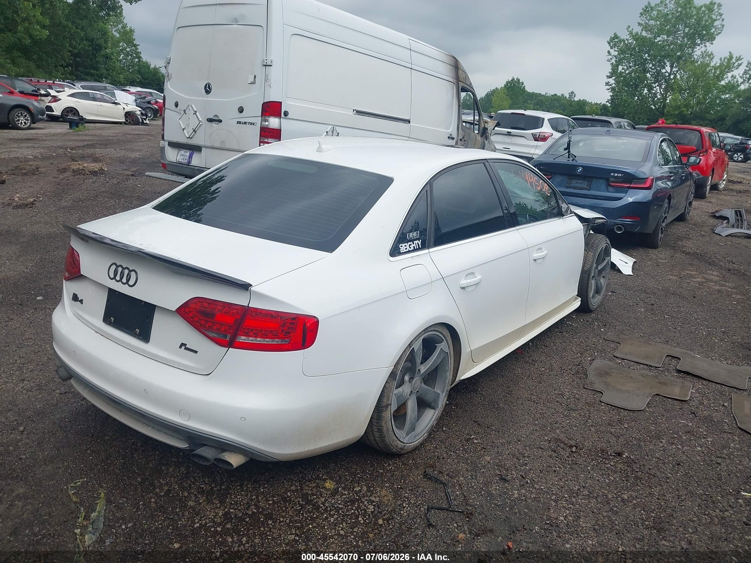 2010 Audi S4 3.0 Premium Plus White vin: WAUBGAFLXAA147429