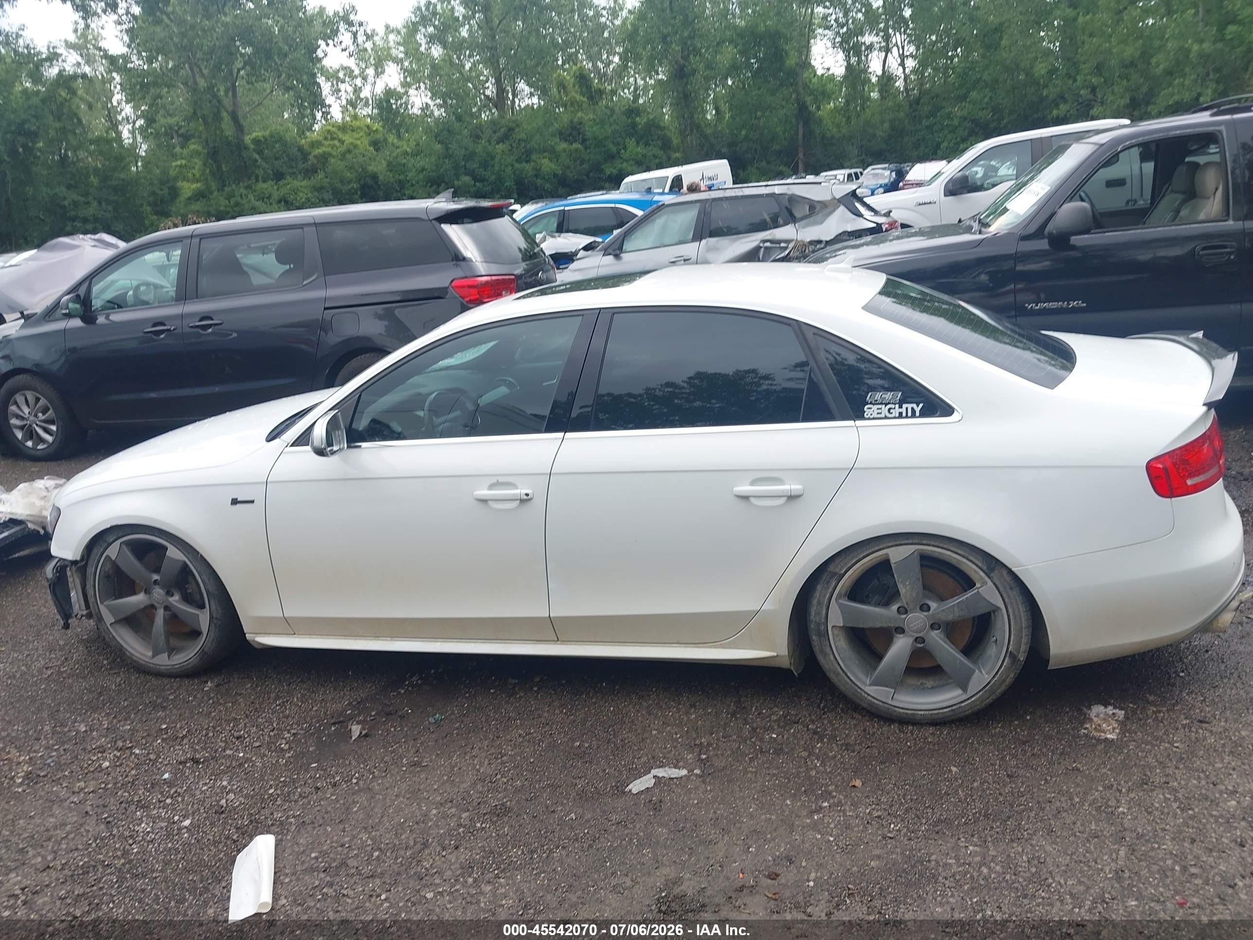 2010 Audi S4 3.0 Premium Plus White vin: WAUBGAFLXAA147429
