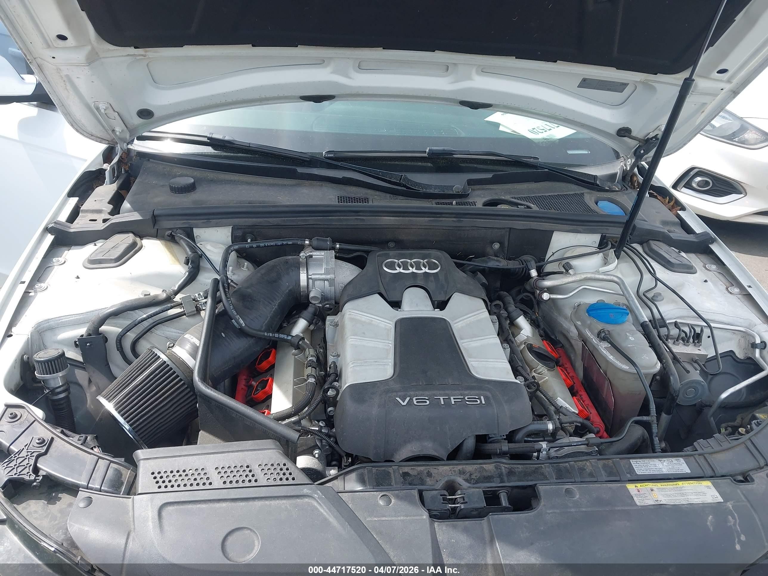2013 Audi S4 3.0t Premium Plus White vin: WAUBGAFLXDA250726