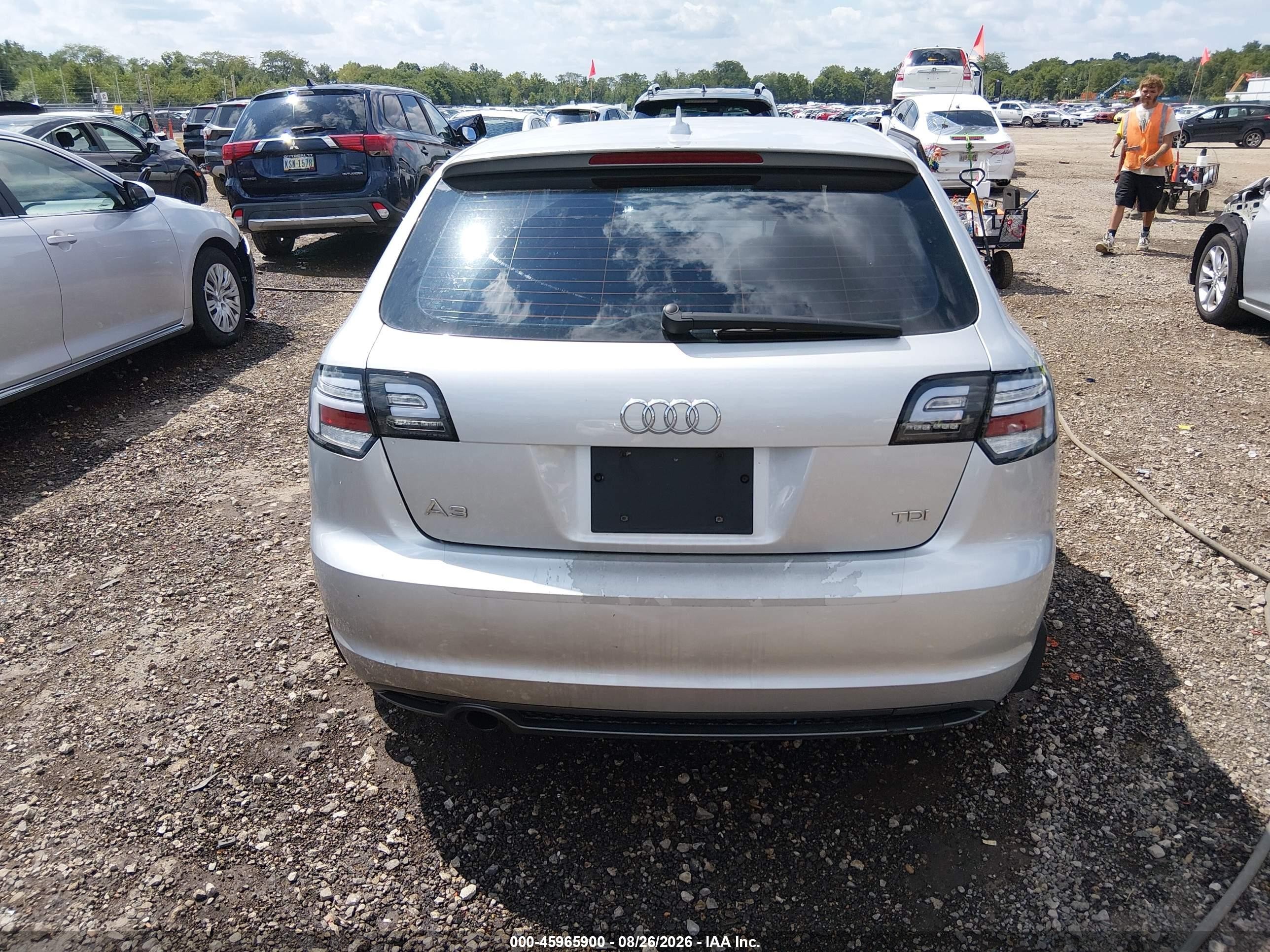 2012 Audi A3 2.0 Tdi Premium Silver vin: WAUBJAFM0CA029628