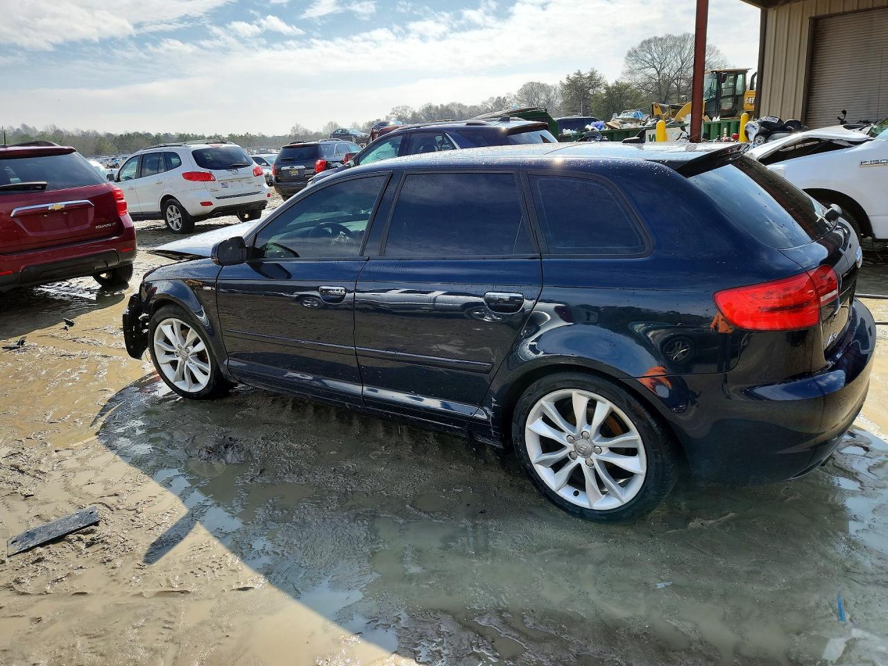 2012 Audi A3 Premium Blue vin: WAUBJAFM0CA089652