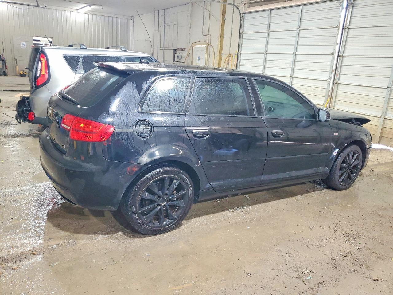 2013 Audi A3 Premium Black vin: WAUBJAFM1DA011396