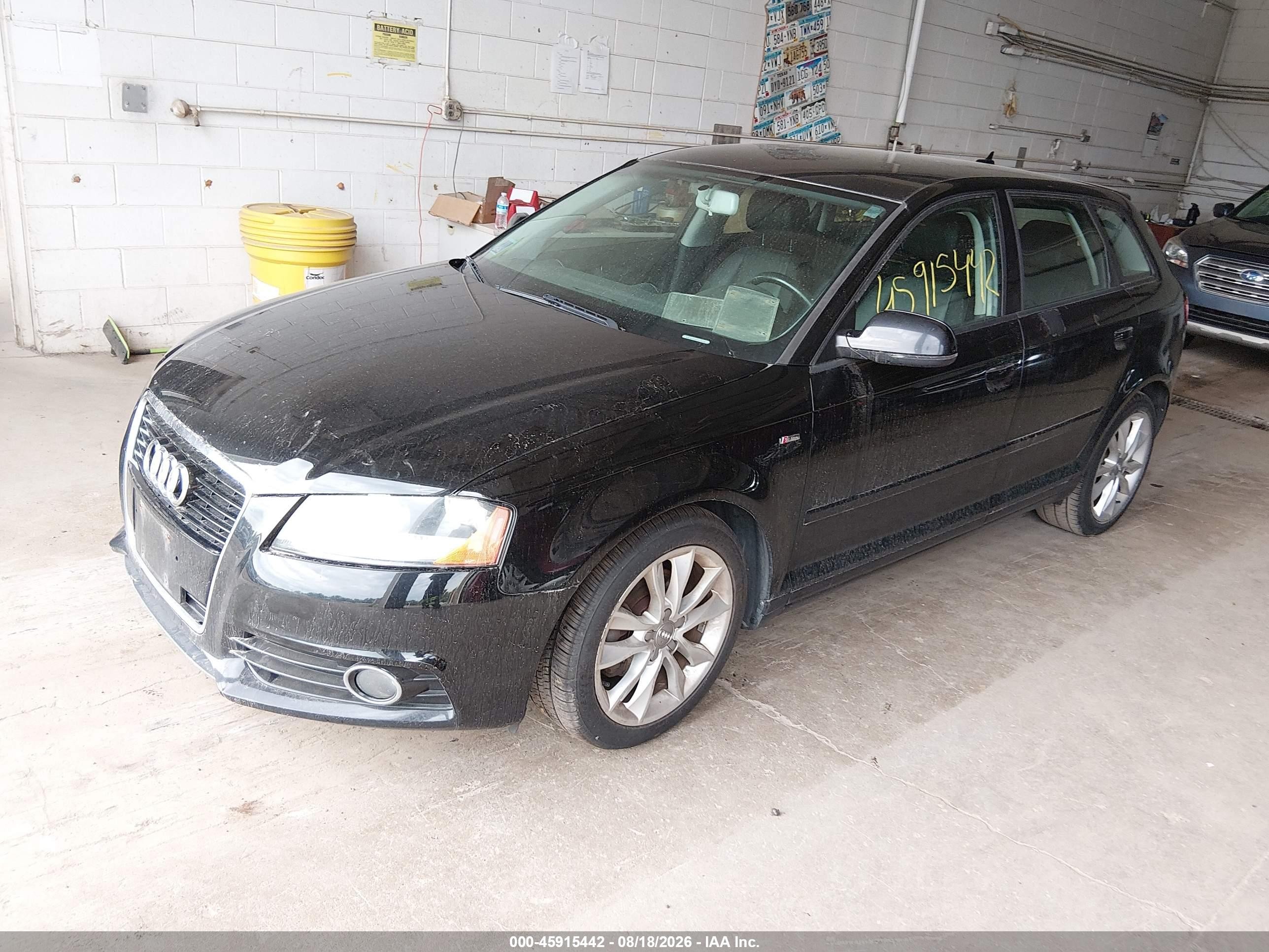 2012 Audi A3 2.0 Tdi Premium Черный vin: WAUBJAFM2CA122280
